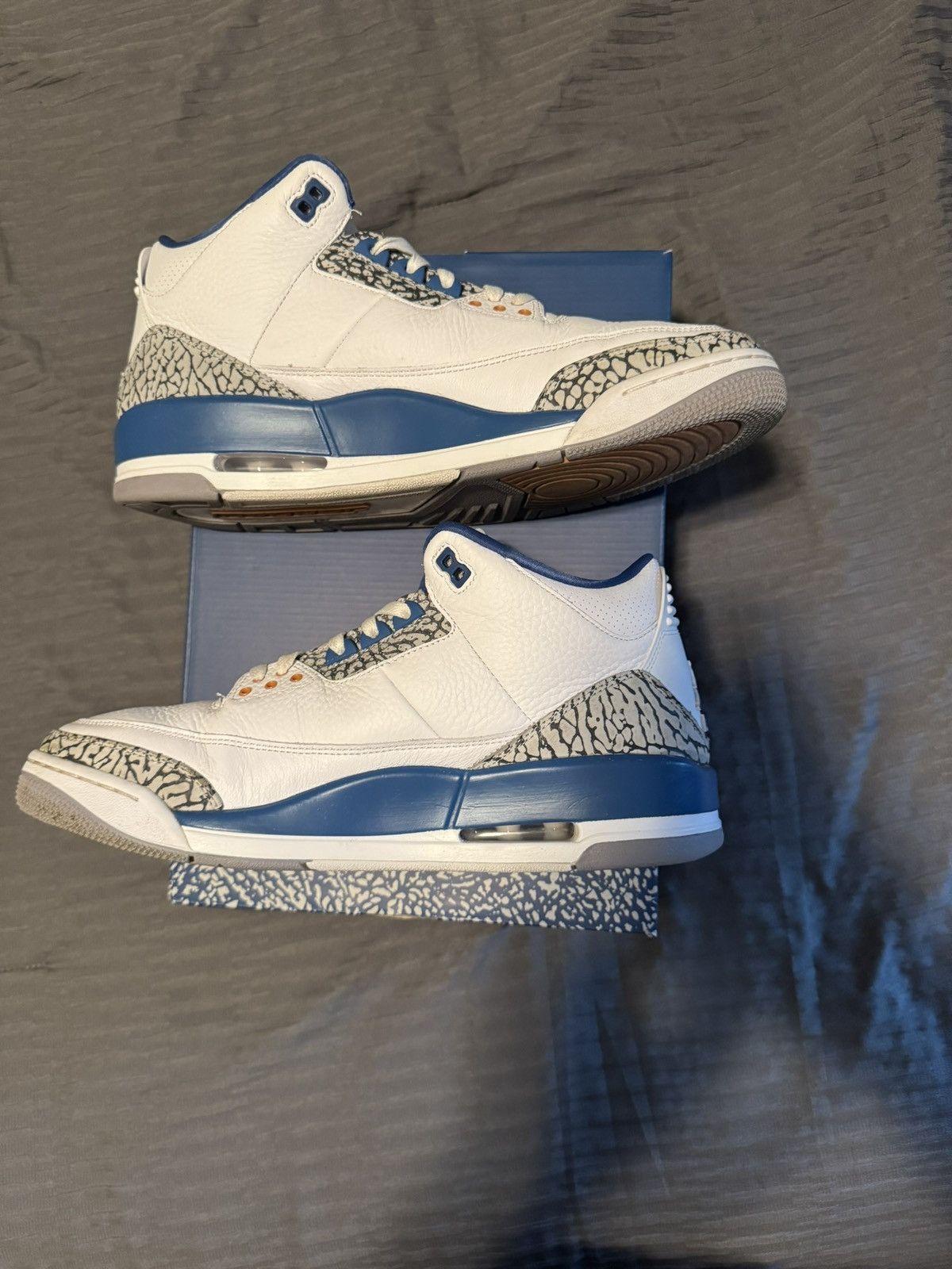 Jordan Brand × Nike Nike Air Jordan 3 “Washington Wizards” Size 12 Size US 12 / EU 45 - 2 Thumbnail