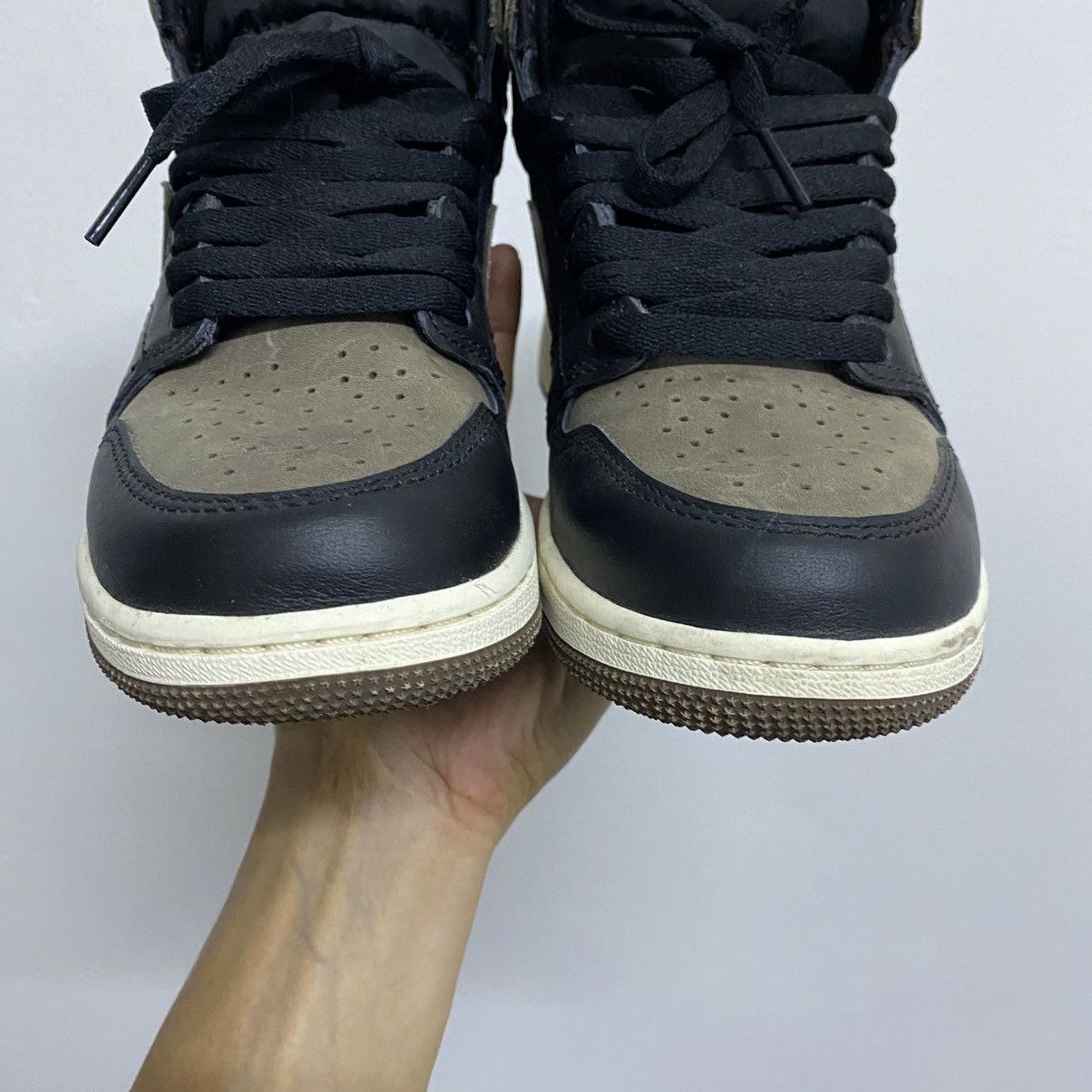 Jordan Brand Nike Air Jordan 1 Retro High OG Palomino Size 4.5 FD1437 020 Size US 7 / IT 37 - 5 Thumbnail