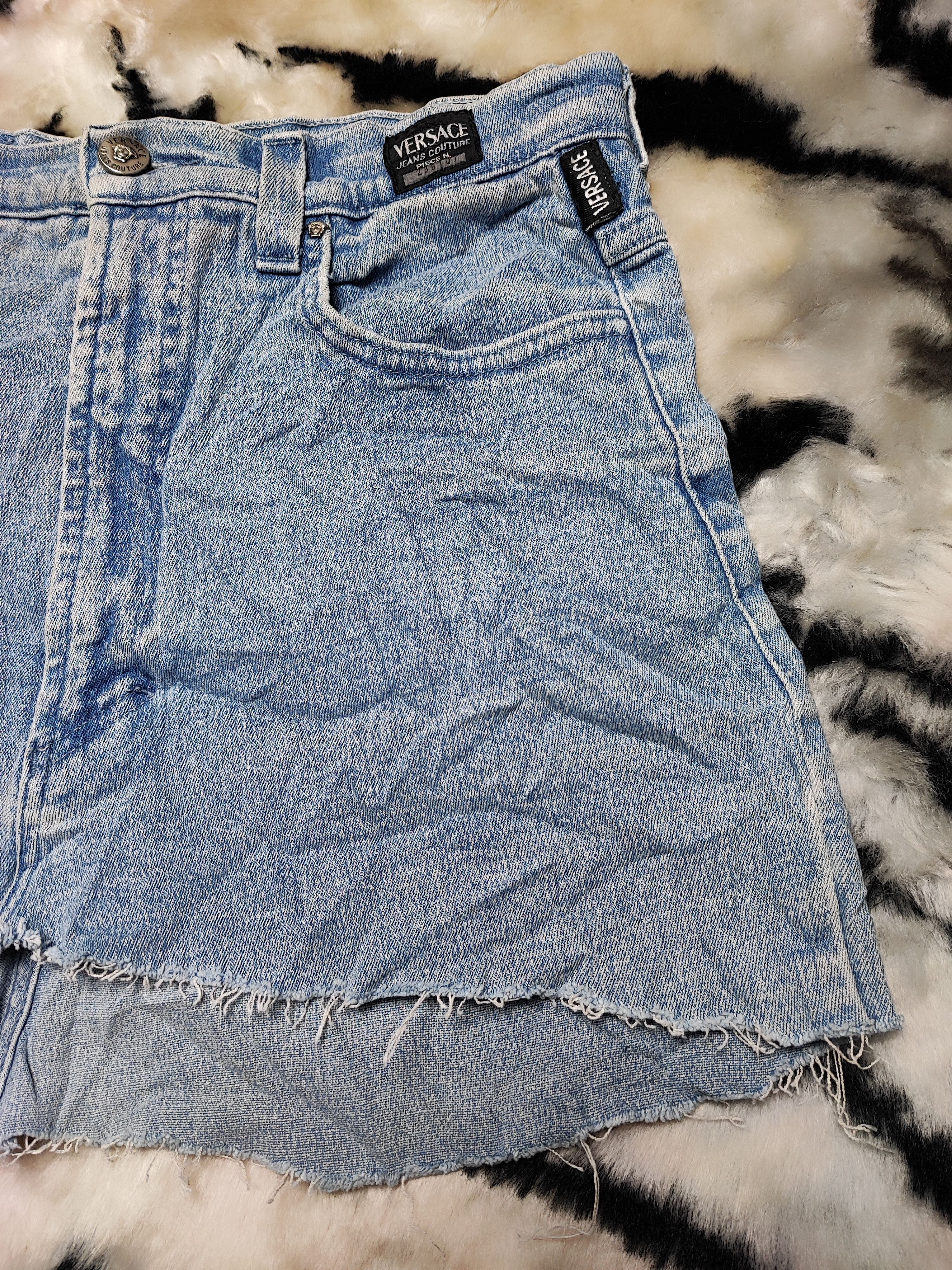 If Six Was Nine Denim Skirt Distress Versace Jeans Size 28" / US 6 / IT 42 - 4 Thumbnail