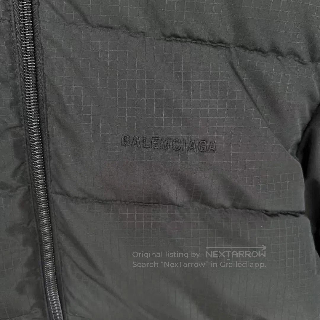 Balenciaga Balenciaga Small Logo Down Jacket Size 34. Size XXS / US 00 / IT 34 - 2 Thumbnail