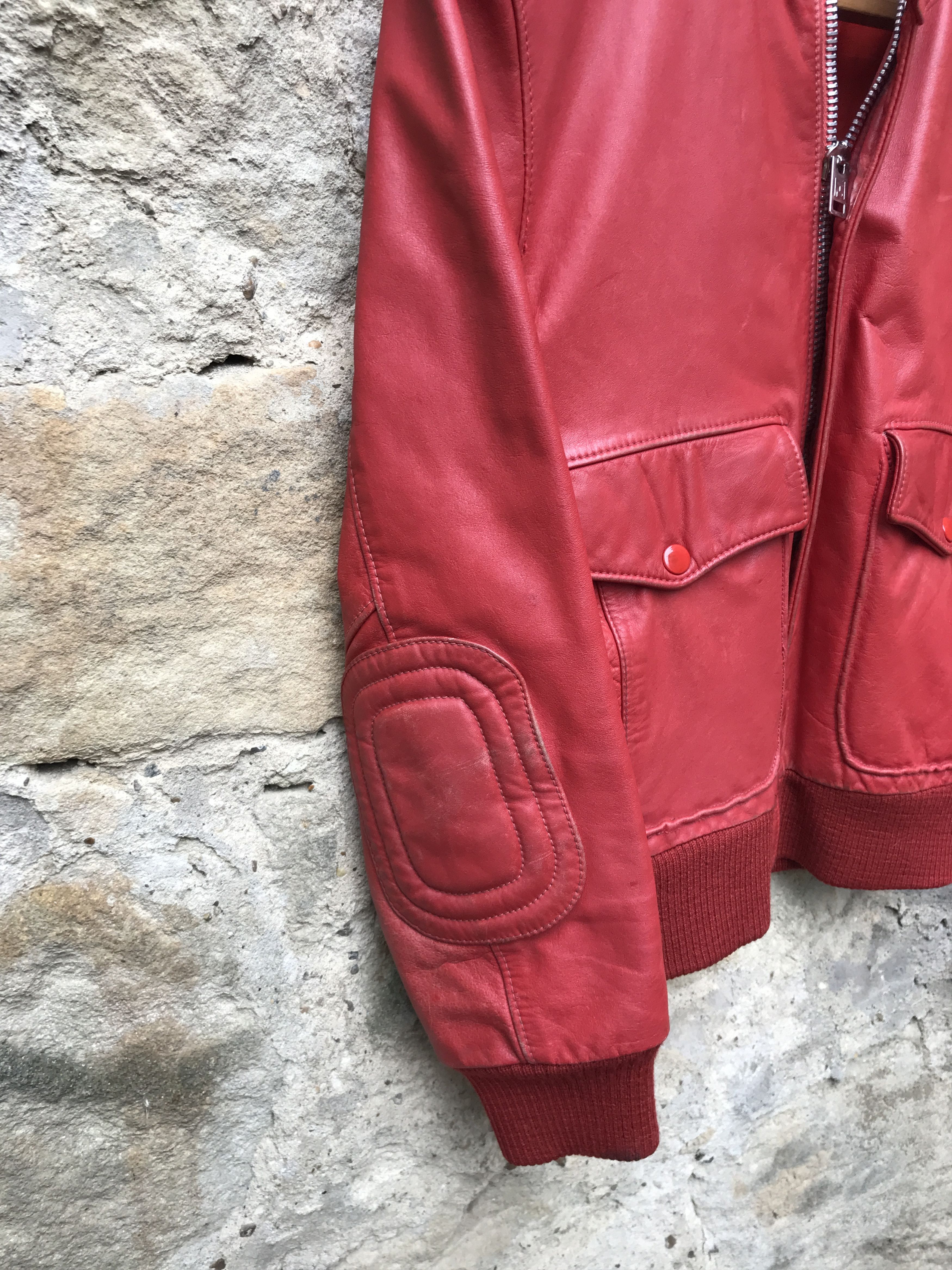 Vintage Vintage 80s Red Distressed Leather Motorcycle Bomber Jacket Size US XS / EU 42 / 0 - 6 Thumbnail