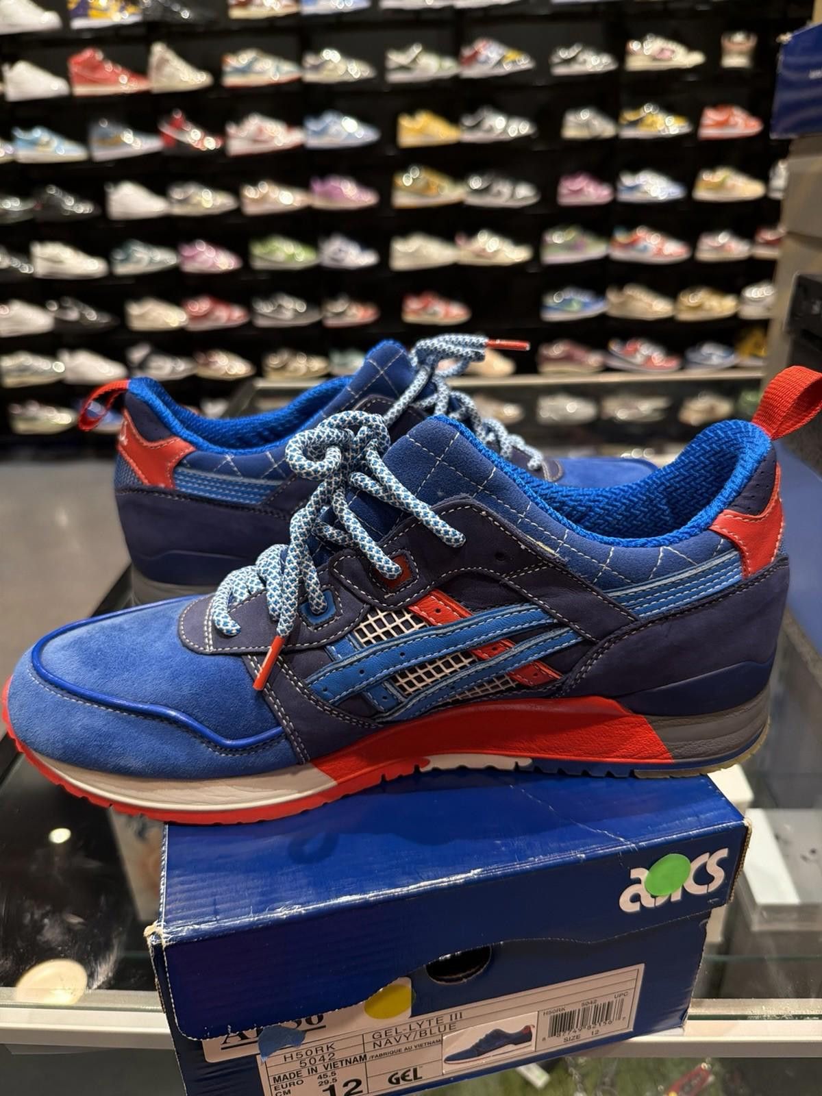 Asics ASICS Gel Lute 3 Mita Anniversary Size 12 Blue Authentic Size US 12 / EU 45 - 11 Thumbnail