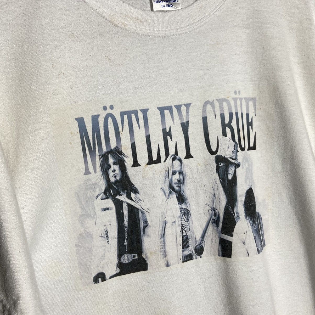 Vintage Y2K Motley Crue Band Tee