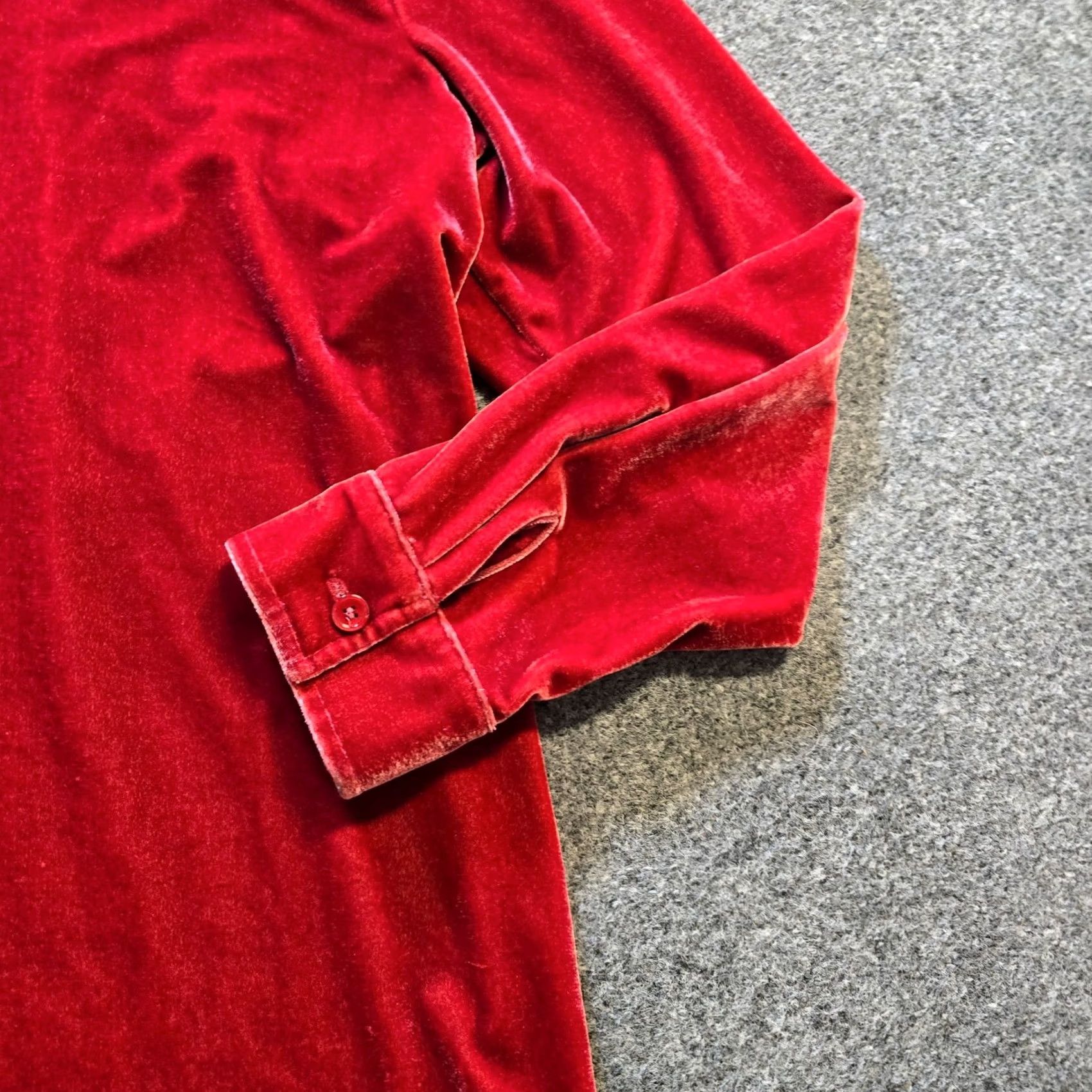 Soft Surroundings Soft Surroundings Top Womens Size Large Red Velour Button Up Long Sleeve Casual Blouse Size L / US 10 / IT 46 - 3 Thumbnail