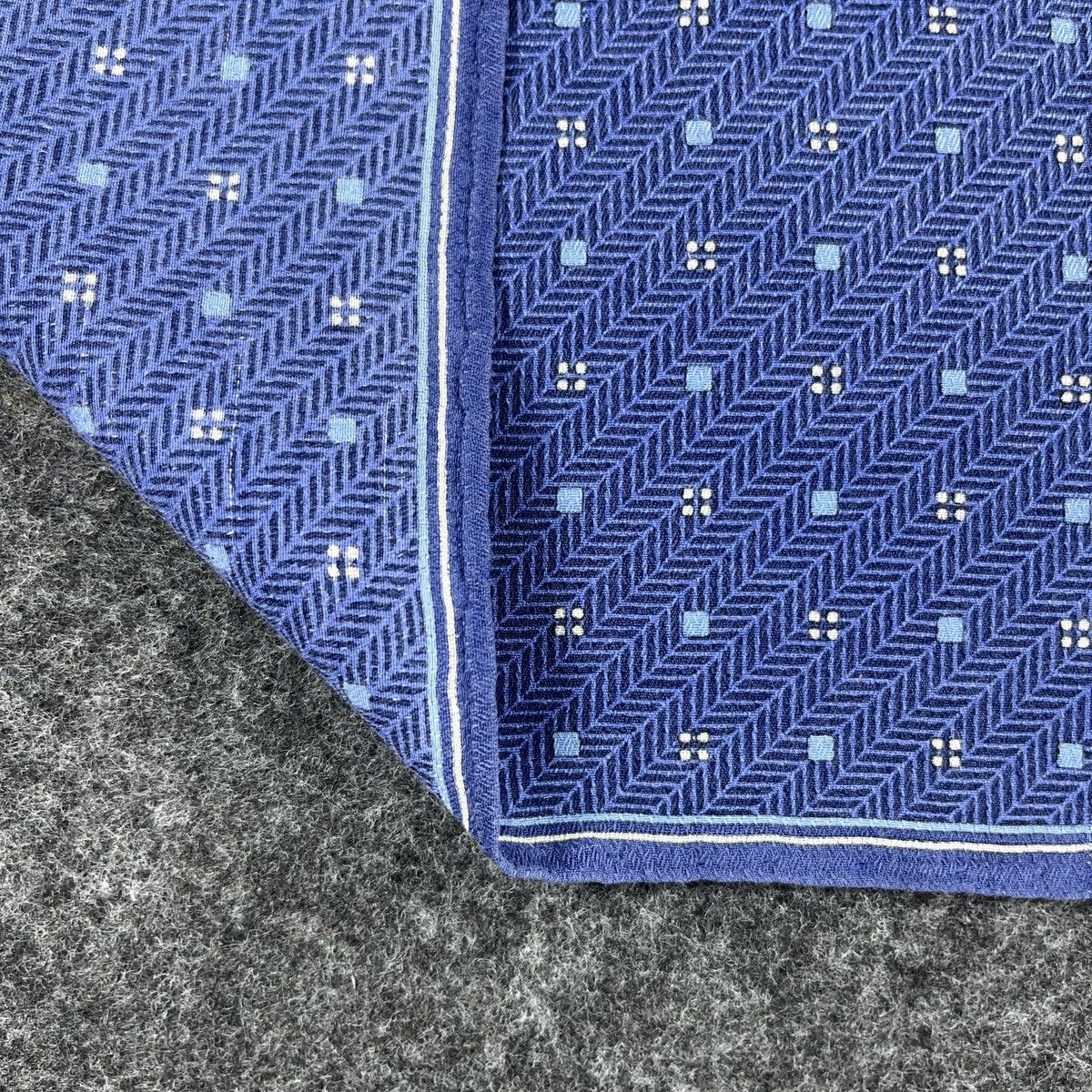 Alfred Dunhill × Vintage Alfred Dunhill Handkerchief / Bandana / Neckerchief B227 Size ONE SIZE - 7 Thumbnail