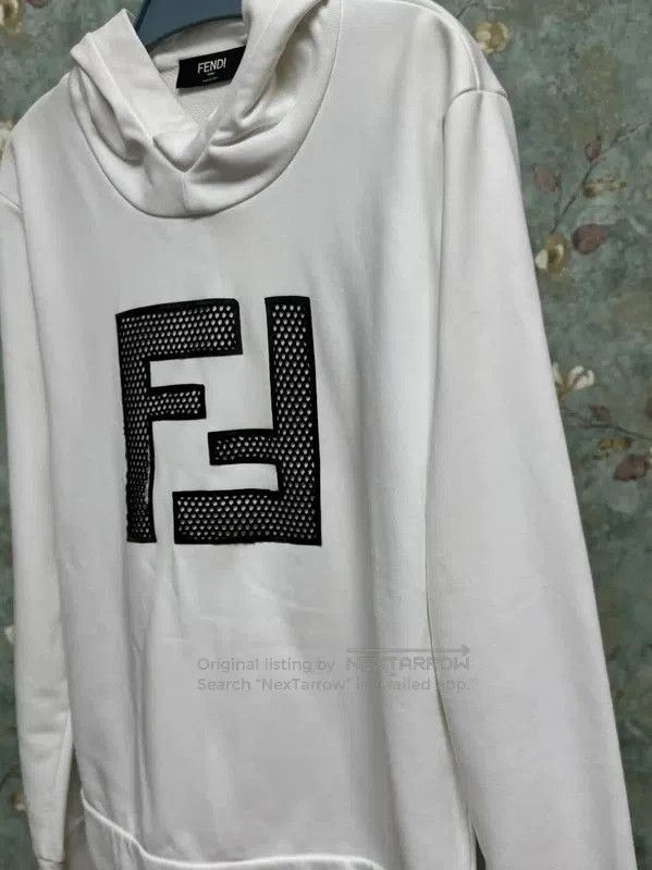 Fendi Fendi Women's White Cotton Hoodie Sweatshirt . Size M / US 6-8 / IT 42-44 - 3 Thumbnail