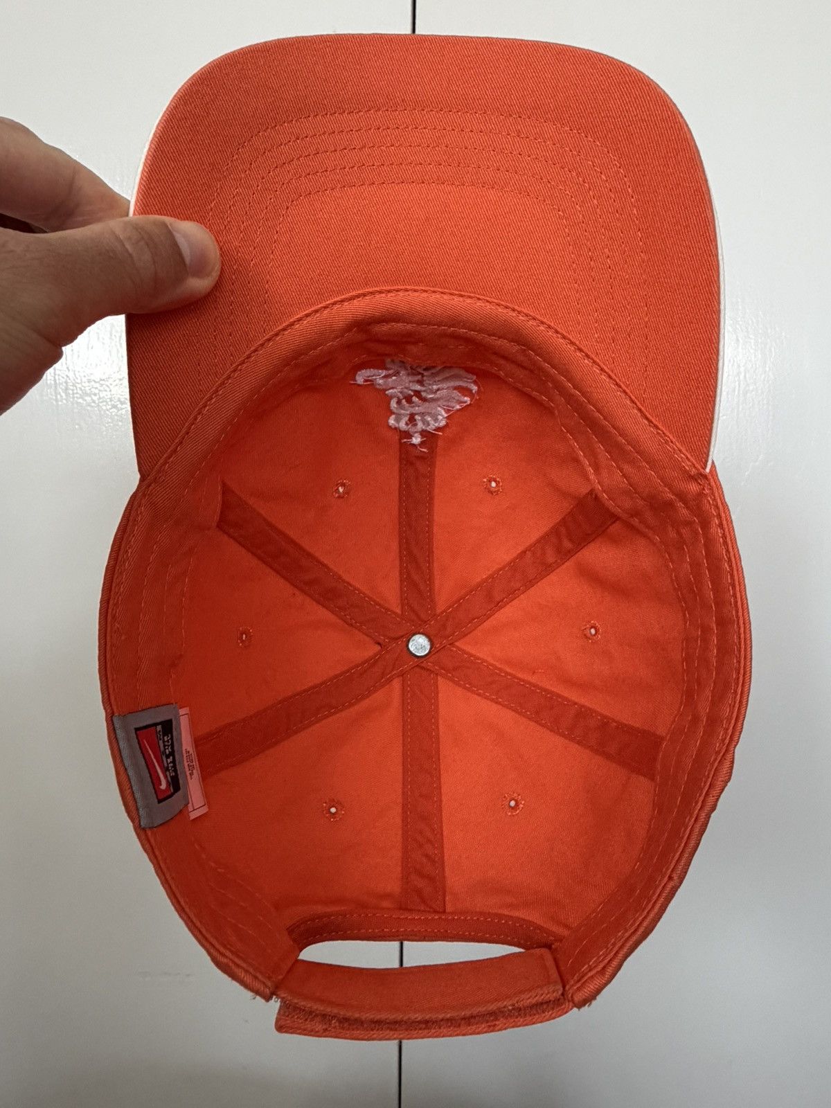 Nike NIKE KNVB HOLLAND NETHERLANDS TEAM HAT CAP SOCCER VINTAGE Size ONE SIZE - 9 Thumbnail
