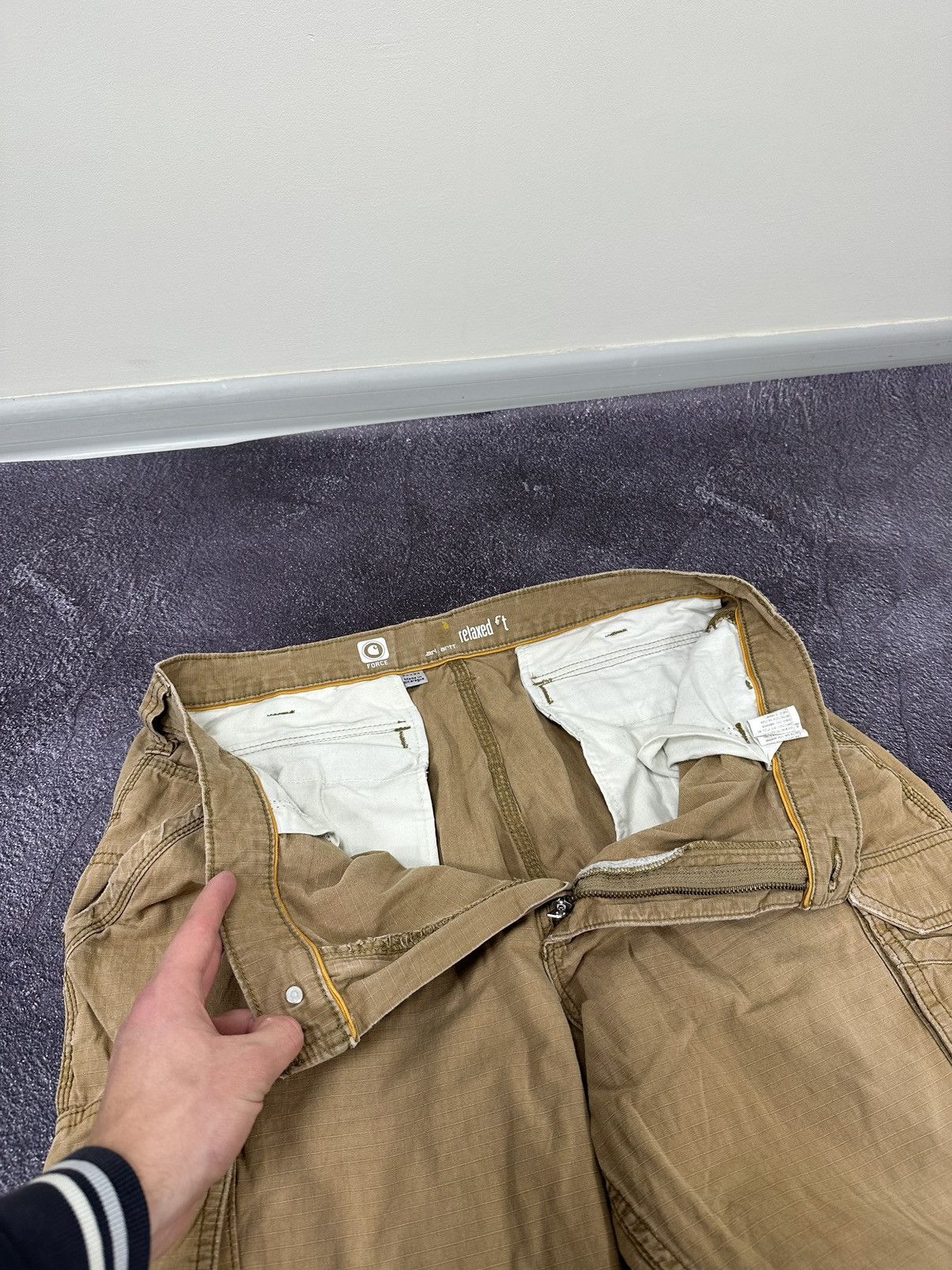 Carhartt Vintage Carhartt Cargo Carpenter USA Faded Work Y2K Pants Size US 38 / EU 54 - 13 Thumbnail