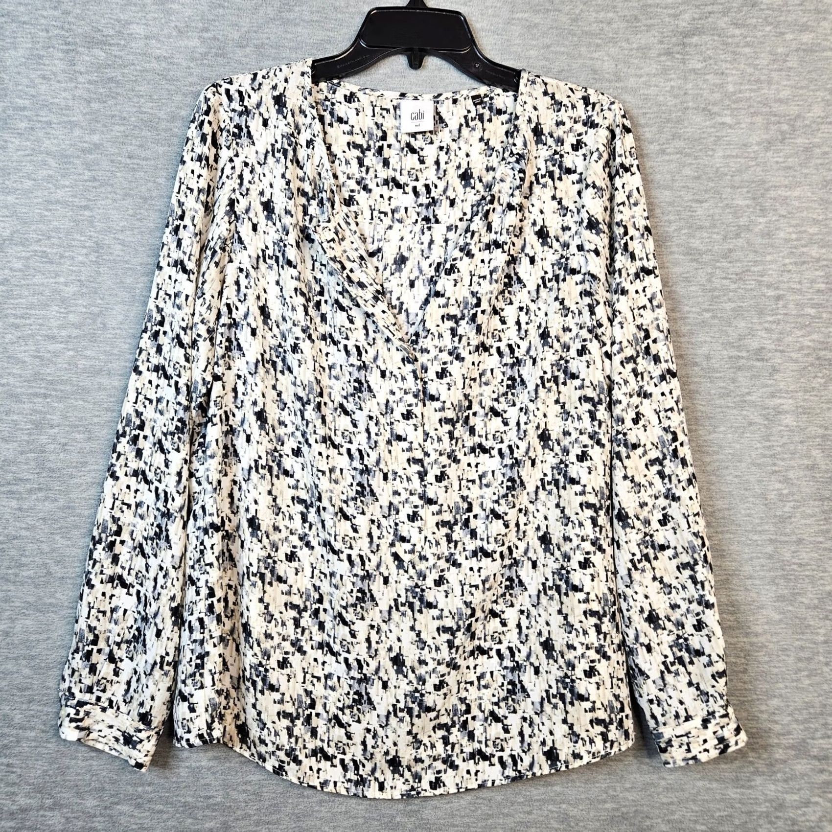 Vintage CAbi Hat Womens M Women Shatter Geometric neck Split Blouse Size Size M / US 6-8 / IT 42-44 - 2 Thumbnail