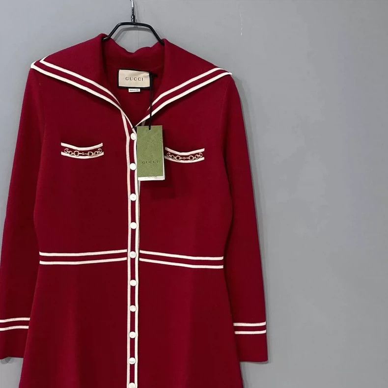 Gucci Gucci Red horse buckle wool knitted dress 2503-Nextarrow Size M / US 6-8 / IT 42-44 - 2 Thumbnail