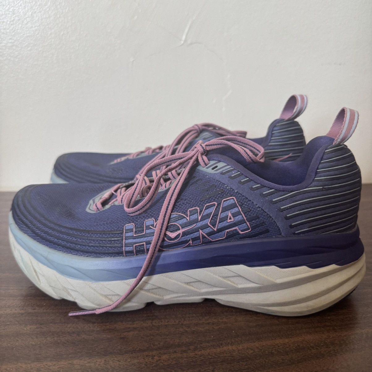 Hoka Hoka One One Bondi 6 in “Marlin/Blue” Size US 8.5 / IT 38.5 - 2 Thumbnail