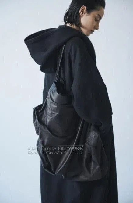 Yohji Yamamoto Yohji Yamamoto Leather Tote Bag. Size ONE SIZE - 3 Thumbnail