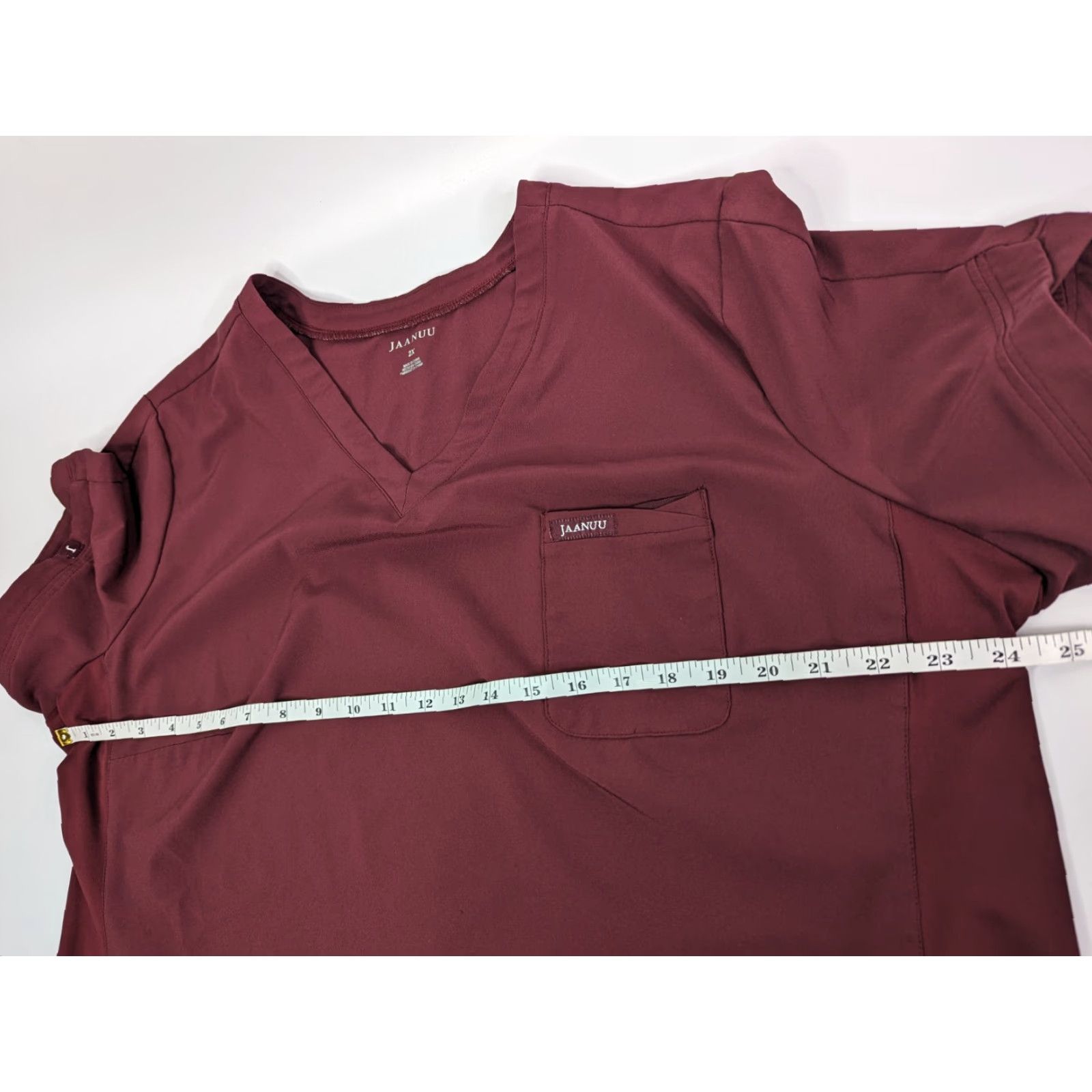 Vintage JAANUU FIGS Scrub Top Womens 2X Burgundy V-Neck Performance Work Maroon J96259C Size XXL / US 16-18 / IT 52-54 - 6 Thumbnail