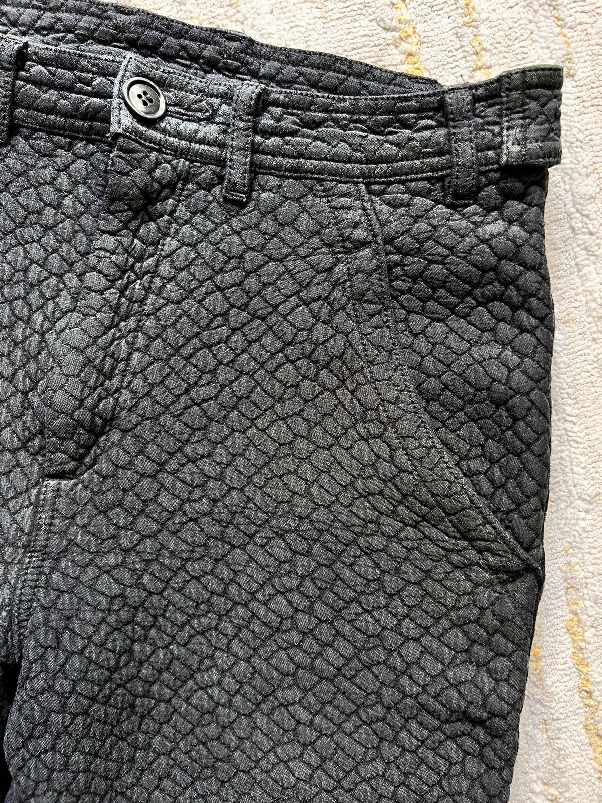 Comme des Garcons × Comme des Garcons Homme Comme des Garcons Jacquard Snake Scales Pattern Pants Size US 30 / EU 46 - 6 Thumbnail
