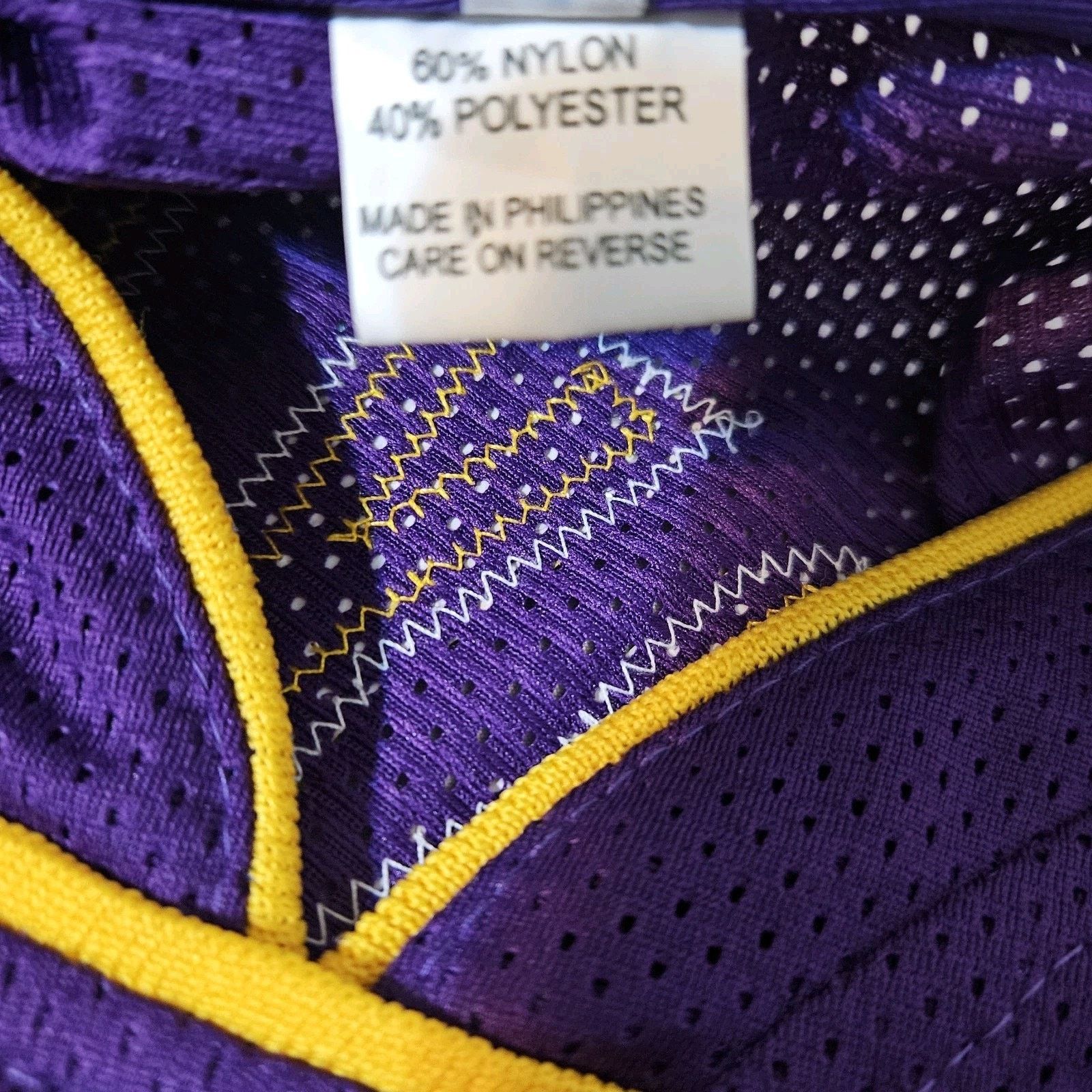 Great Lakes Recreation LA Laker's Kobe Bryant Lakers Jersey XL Men Purple EUC Size US XL / EU 56 / 4 - 5 Thumbnail