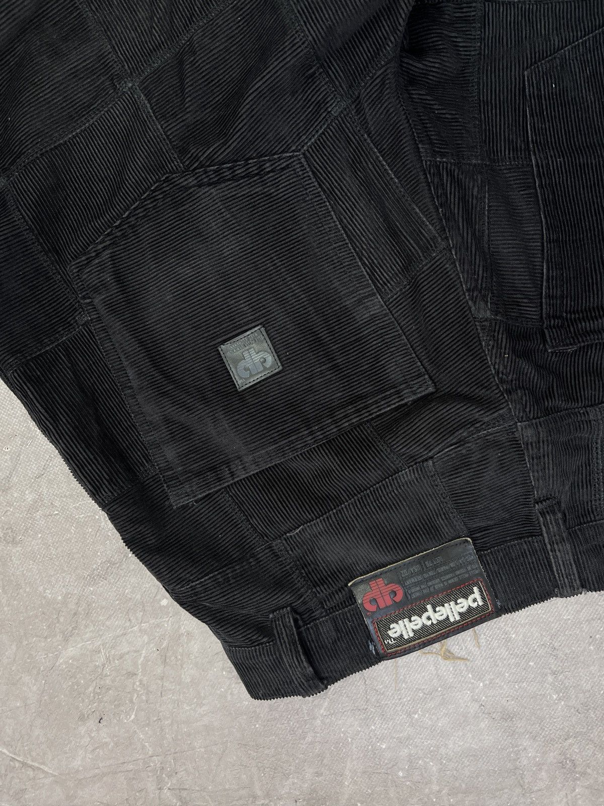 Pelle Pelle Pelle Pelle wide corduroy shorts baggy y2k streetwear style Size US 34 / EU 50 - 12 Thumbnail
