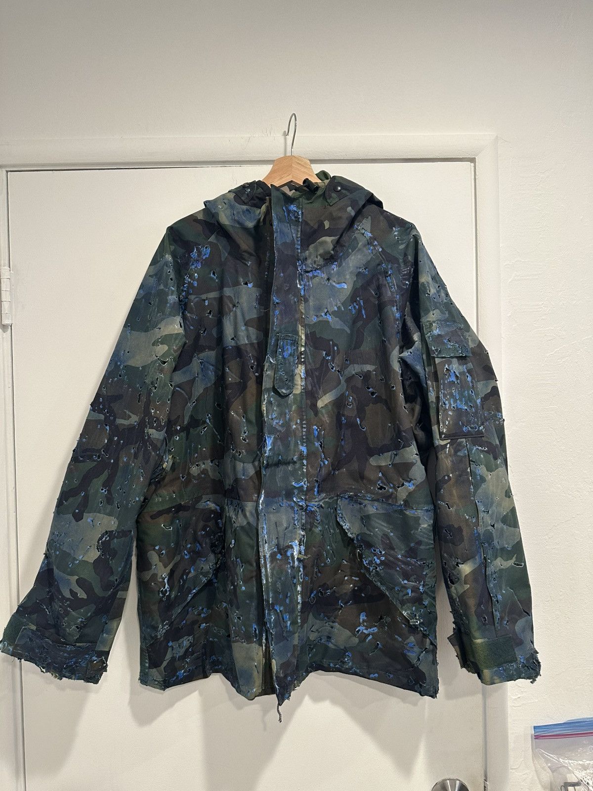 Les Six Les Six Destroyed Painted Parka Size US L / EU 52-54 / 3 - 1 Thumbnail