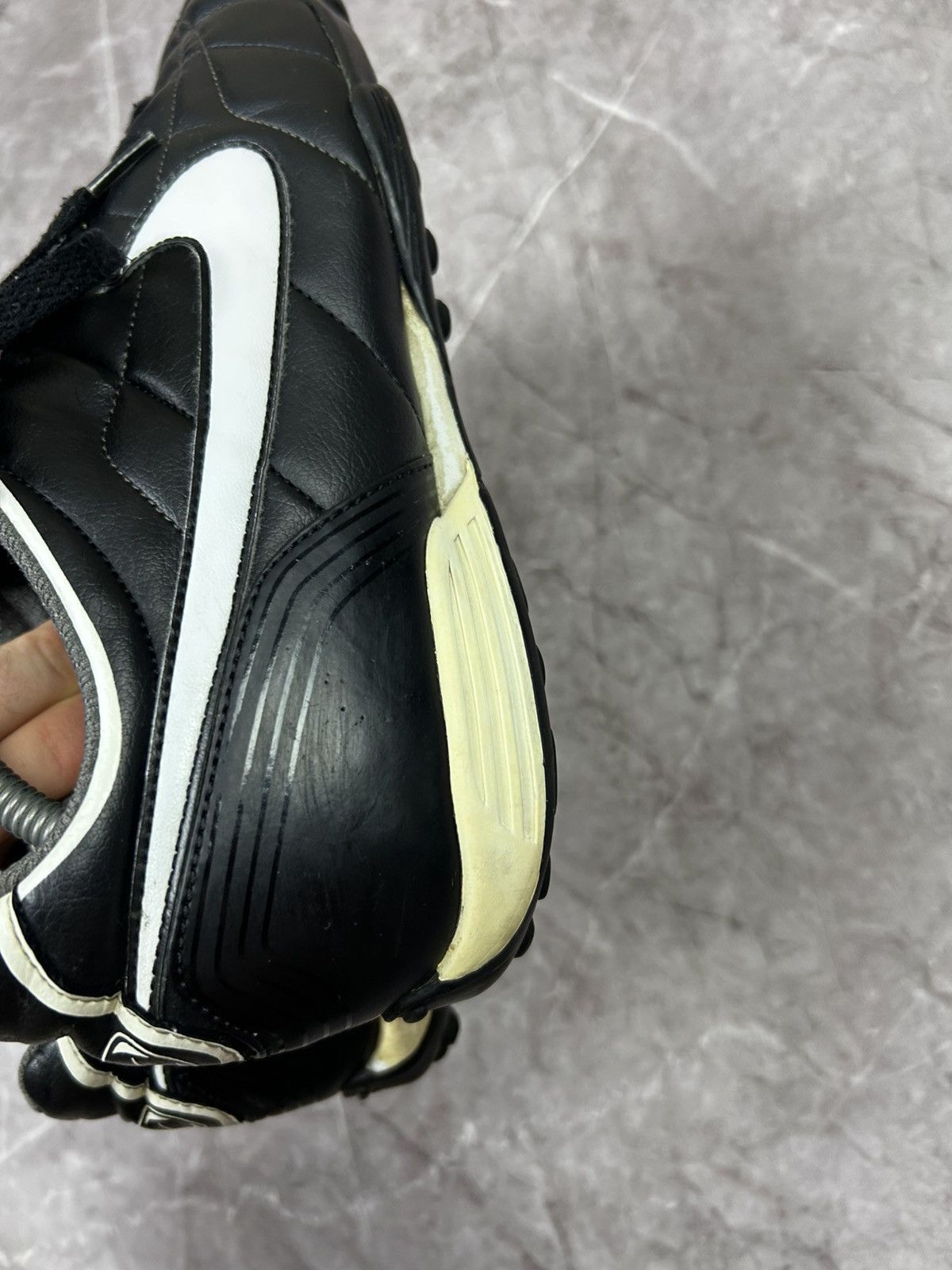 Nike Nike Tiempo 2006 Vintage Leather Soccer Shoes Size US 11 / EU 44 - 7 Thumbnail