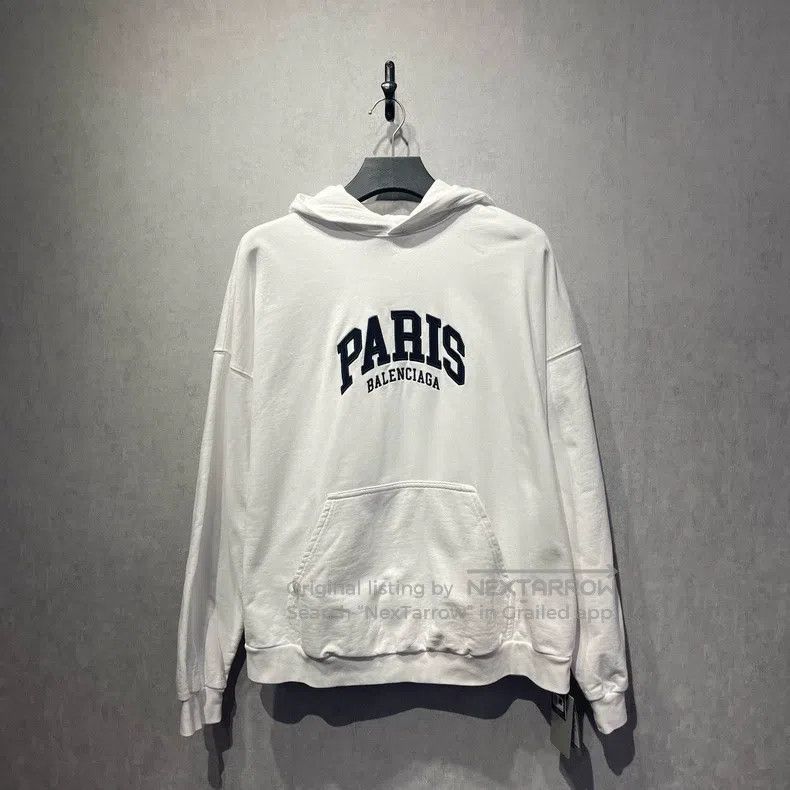 Balenciaga Balenciaga City Series Logo Embroidered Hooded Sweatshirt Size US M / EU 48-50 / 2 - 1 Thumbnail