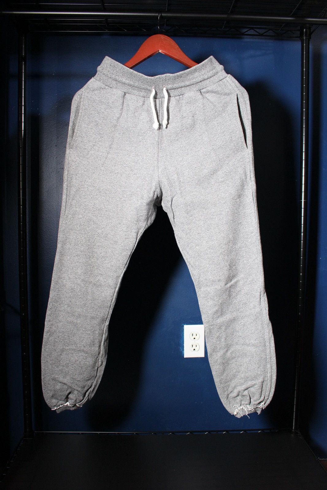 John Elliott SWEATPANTS Size US 28 / EU 44 - 1 Thumbnail