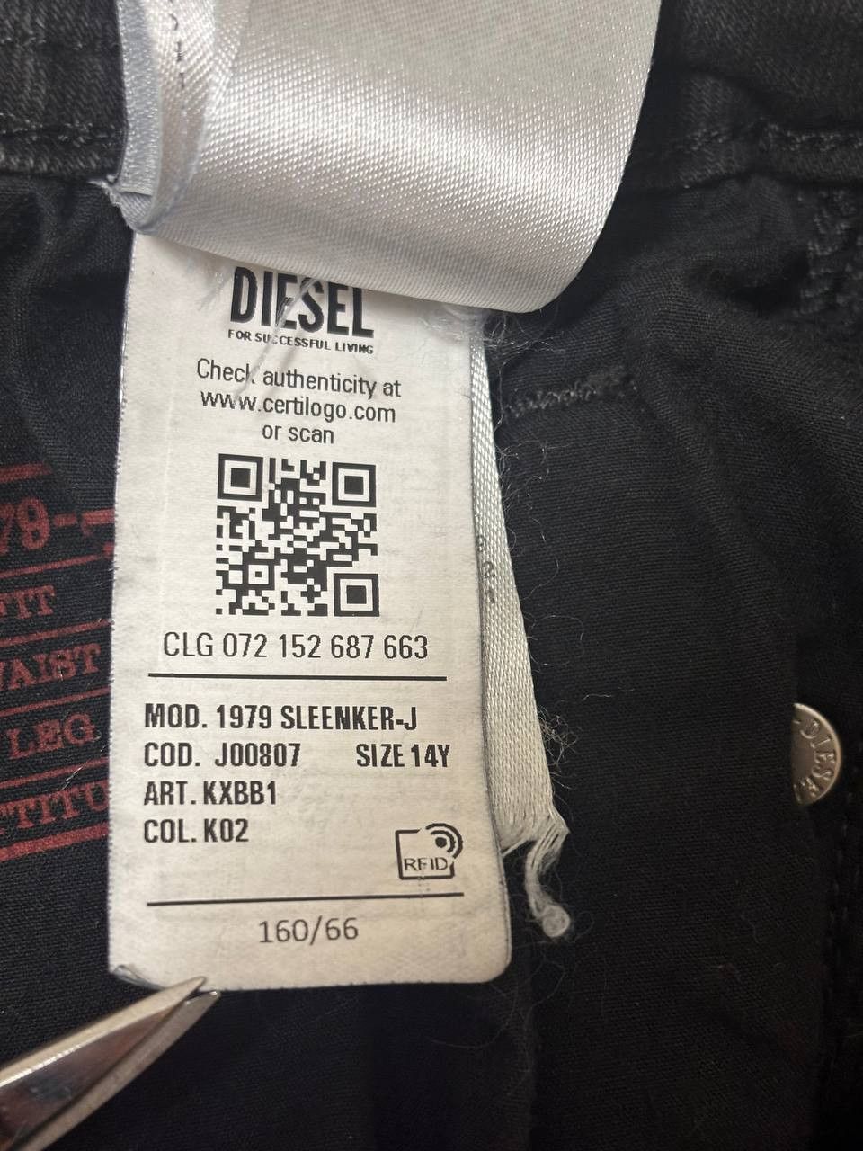 Diesel Diesel women's jeans, size W14 – classic black denim Size 36" / US 14 / IT 50 - 6 Thumbnail