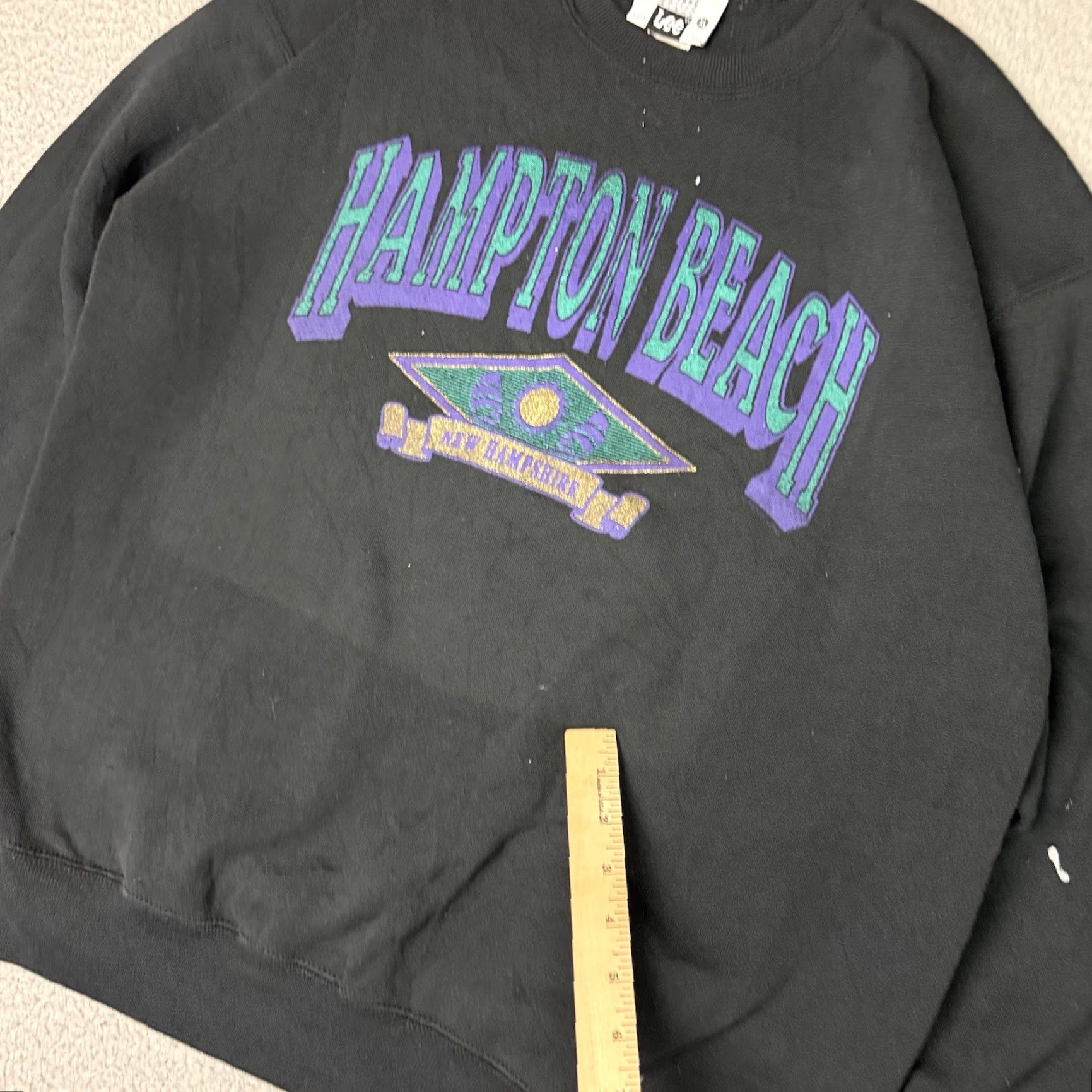 Lee VINTAGE Breezin Up Athletic Sweatshirt Mens XL Black 90s Hampton Beach Distressed Graphic Print Cotton Fleece Crew Neck Pullover All Seasons Size US XL / EU 56 / 4 - 6 Thumbnail