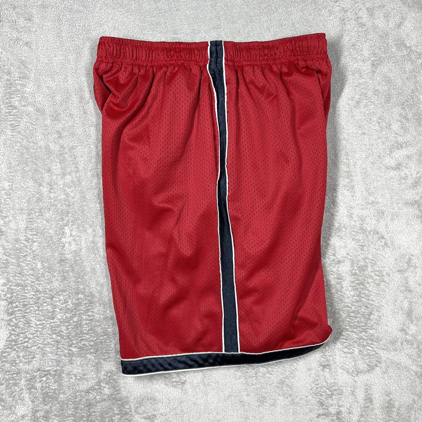 Vintage VINTAGE MLB Genuine Merchandise Los Angeles Angels Sweat Shorts Mens XL Red Embroidered Logo Training Size US 36 / EU 52 - 6 Thumbnail