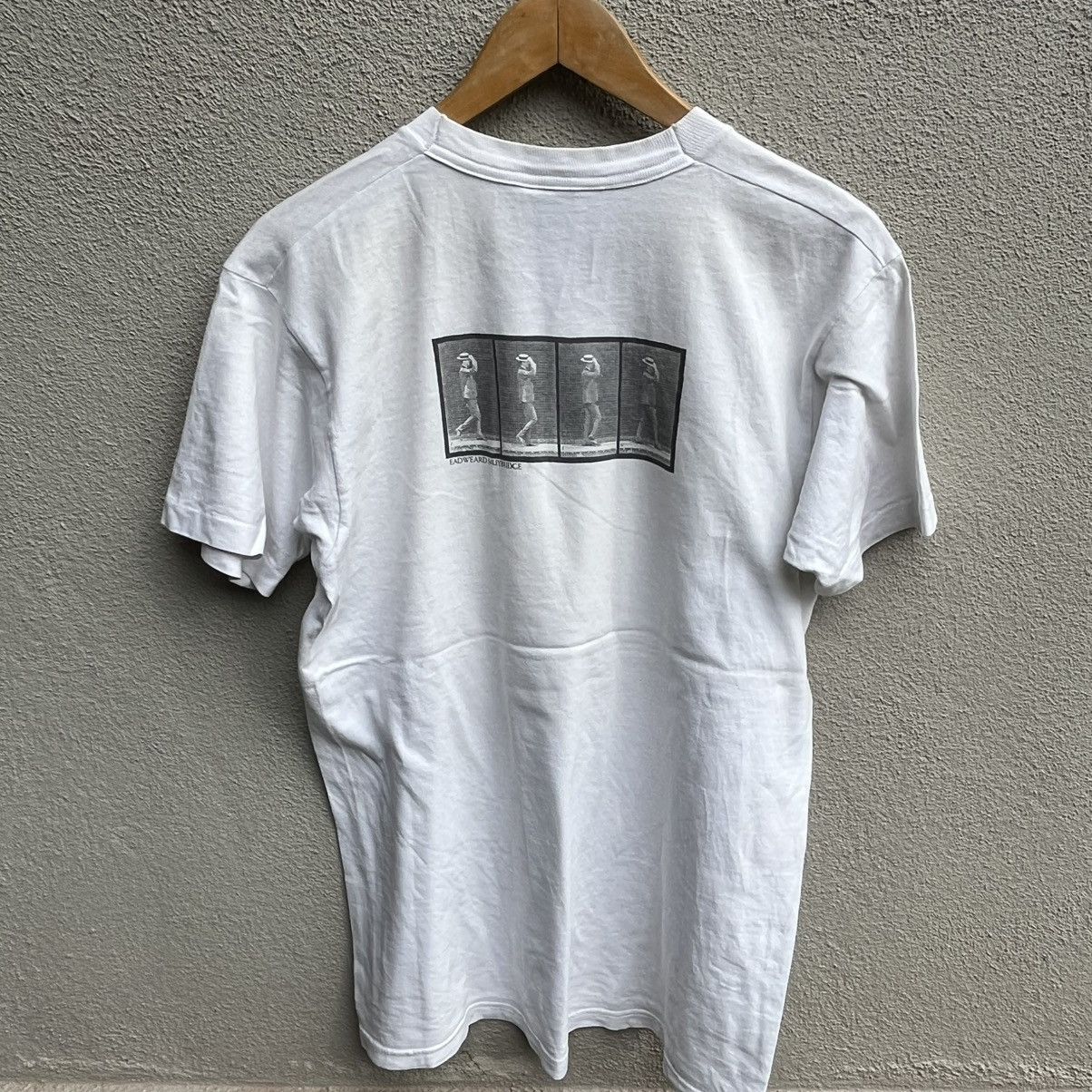 Arts & Science Vintage 90s EADWEARD MUYBRIDGE fotofolio tee art photo Size US M / EU 48-50 / 2 - 3 Thumbnail