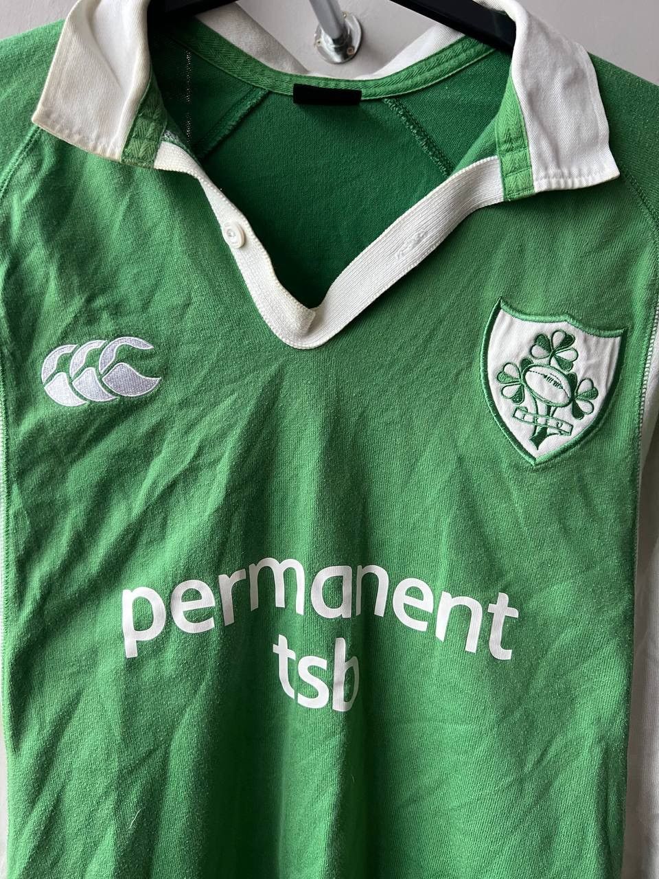 Canterbury of New Zealand 2004/05 IRELAND TEAM RUGBY UNION RARECANTERBURY SHIRT JERSEY Size US M / EU 48-50 / 2 - 3 Thumbnail
