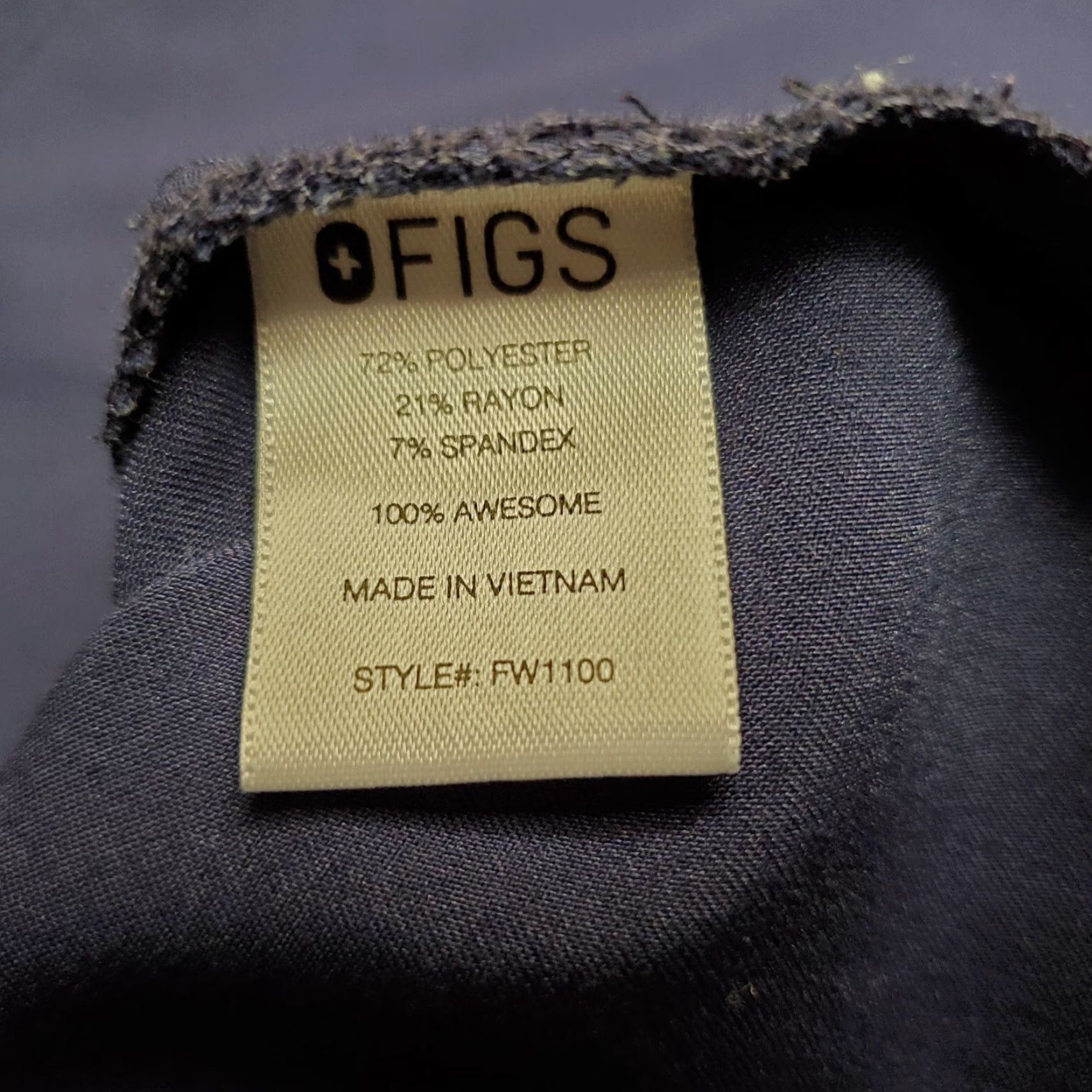 Vintage FIGS Scrub Top Womens 2XL Blue Technical Collection V-Neck Pockets Medical Nurse Women Mens Girls 90s Size XXL / US 16-18 / IT 52-54 - 5 Thumbnail