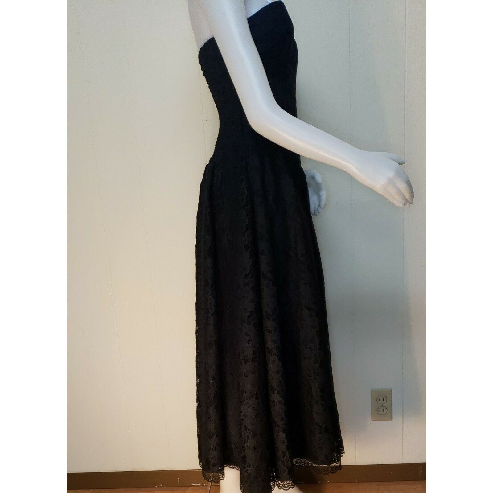 Vintage Vtg Strapless Corset Dress Womens 10 Black Lace NYE Cocktail Size S / US 4 / IT 40 - 8 Thumbnail
