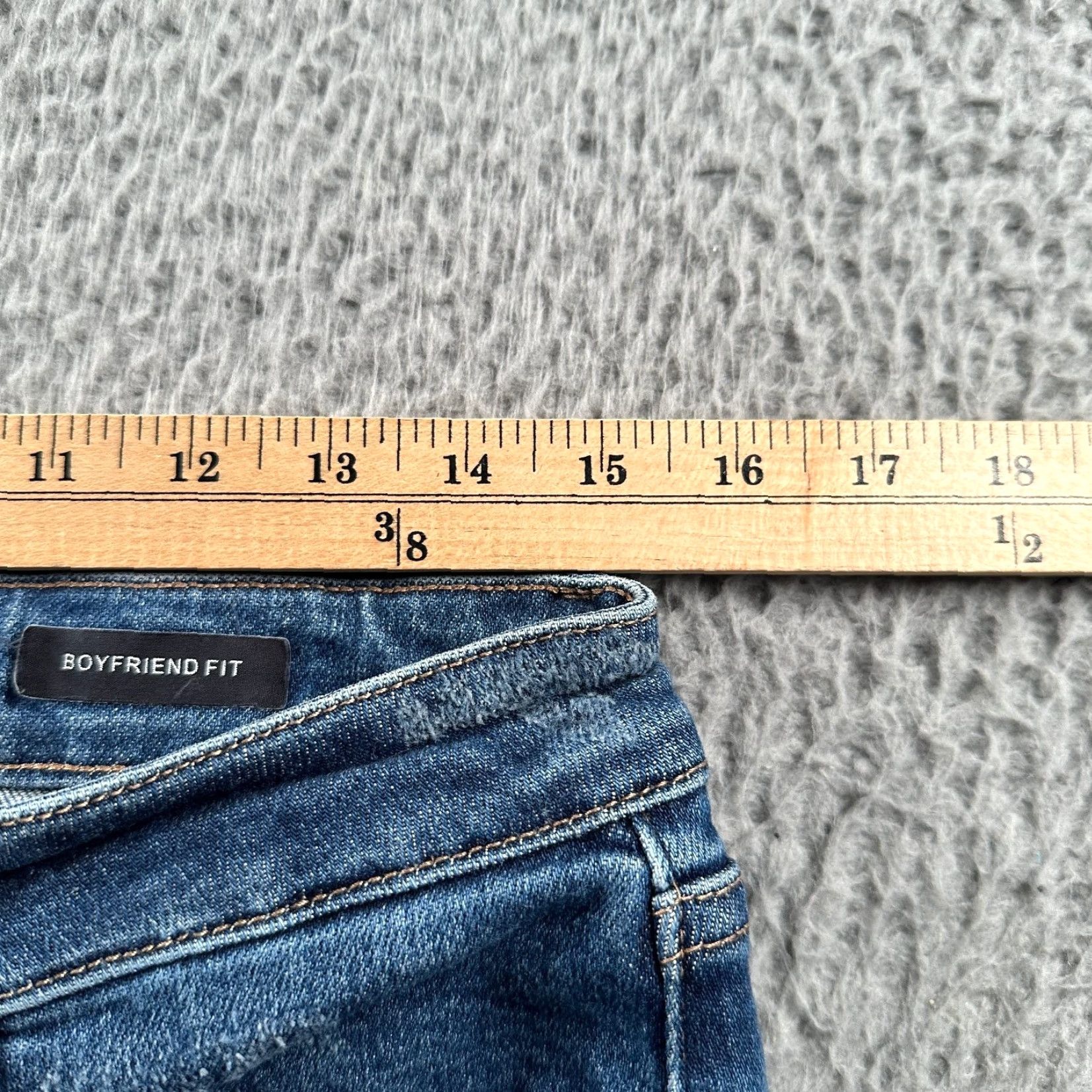 Vintage Judy Blue Jeans Women's Boyfriend Fit Distressed Stretch Blue 30 Inseam 27.5" Size 11/30 Moderate Wash High Rise Size 30" / US 8 / IT 44 - 7 Thumbnail