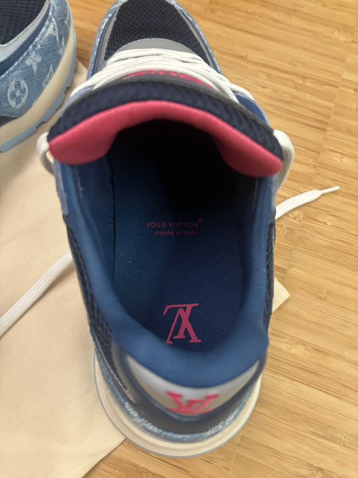 Louis Vuitton Louis Vuitton Run Away Sneaker Limited edition 8.5 US EU 42 Size US 8.5 / EU 41-42 - 7 Thumbnail