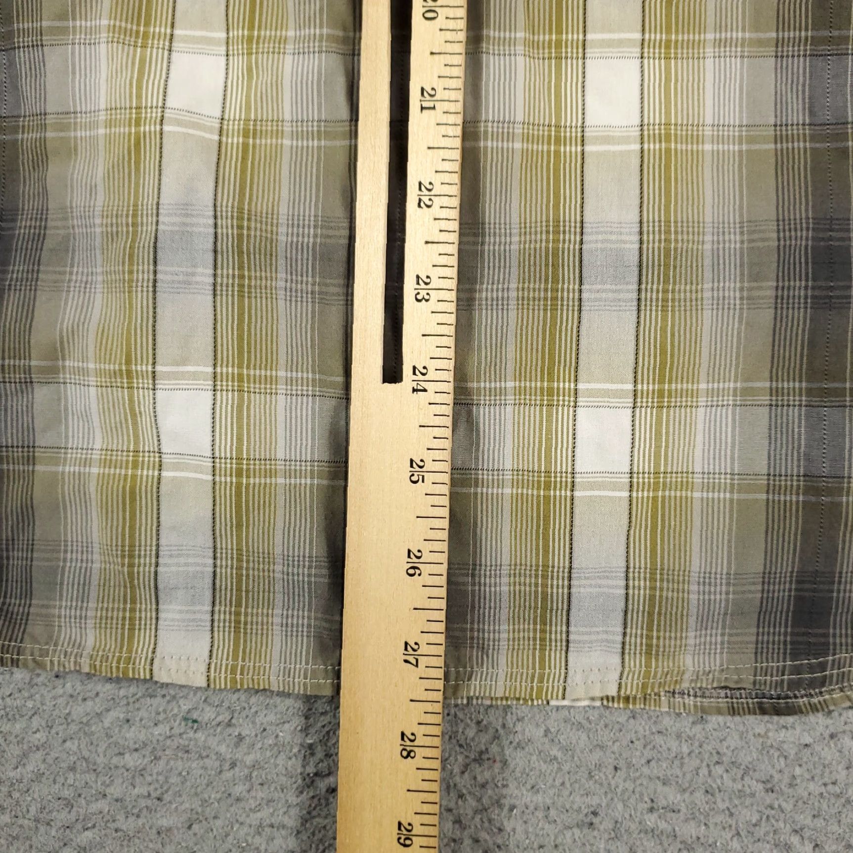 Vintage Columbia Button-Up Shirt Mens Small Beige Plaid Long Sleeve Casual All Seasons Size US S / EU 44-46 / 1 - 4 Thumbnail