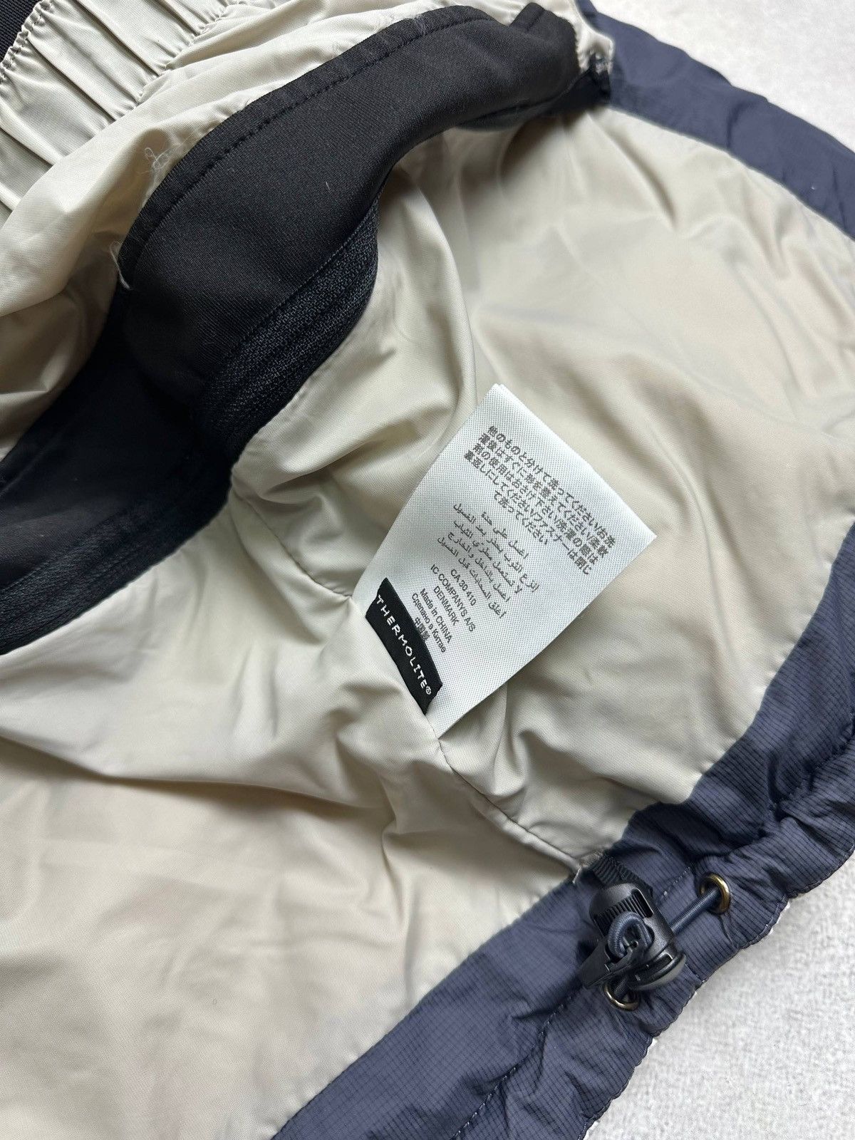 Peak Performance Peak Performance Light White Goose Puffer Jacket Mens L Size US L / EU 52-54 / 3 - 15 Thumbnail