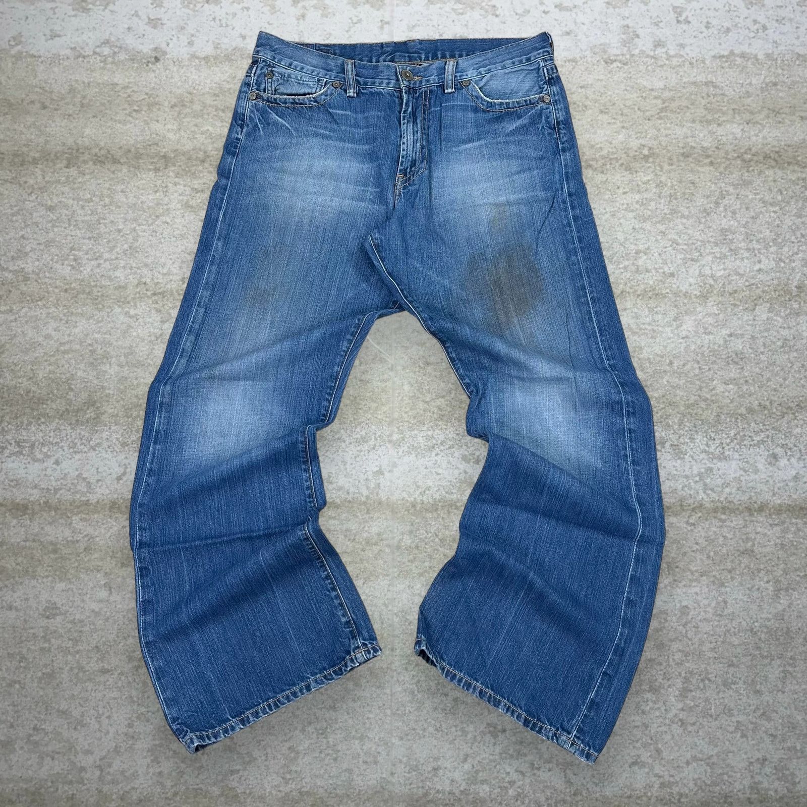 Lucky Brand Vintage Y2K Lucky Brand Jeans 33x32 Bootcut Medium Wash Size US 33 - 2 Thumbnail