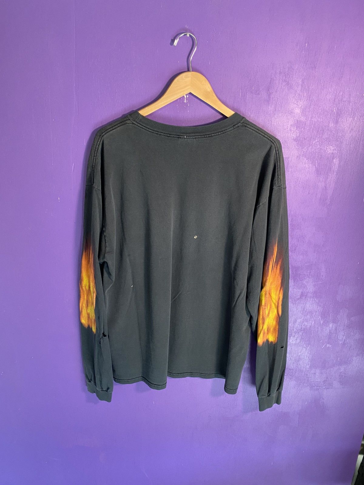 Band Tees Vintage 2001 Pantera flames long-sleeve faded t-shirt Size US XL / EU 56 / 4 - 2 Thumbnail
