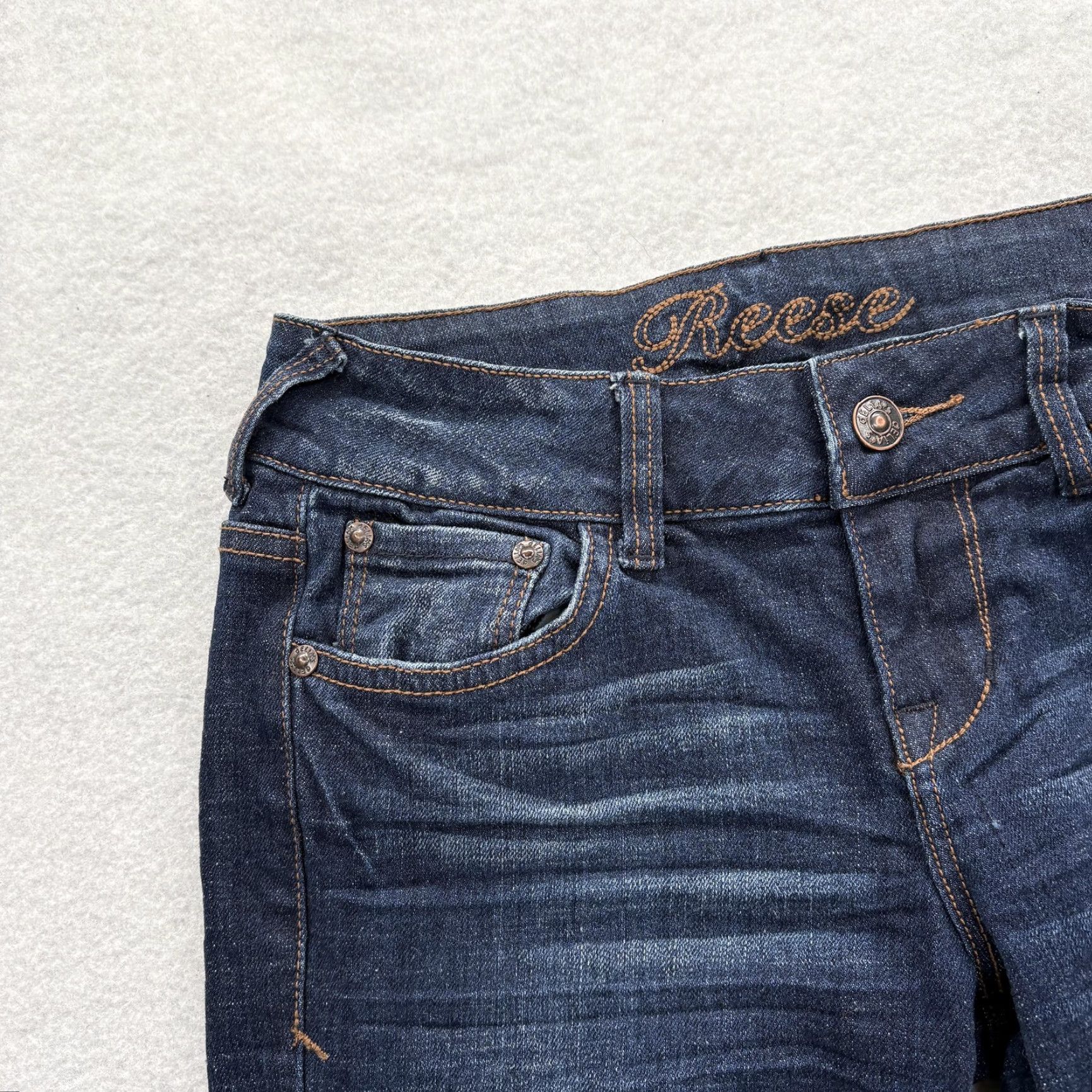 Denime dELiA*s Reese Straight Jeans Womens 0 Dark Wash Low Rise Stretch Denim NWT Casual 5-Pocket Jeans Size 25" / US 0 / IT 36 - 3 Thumbnail