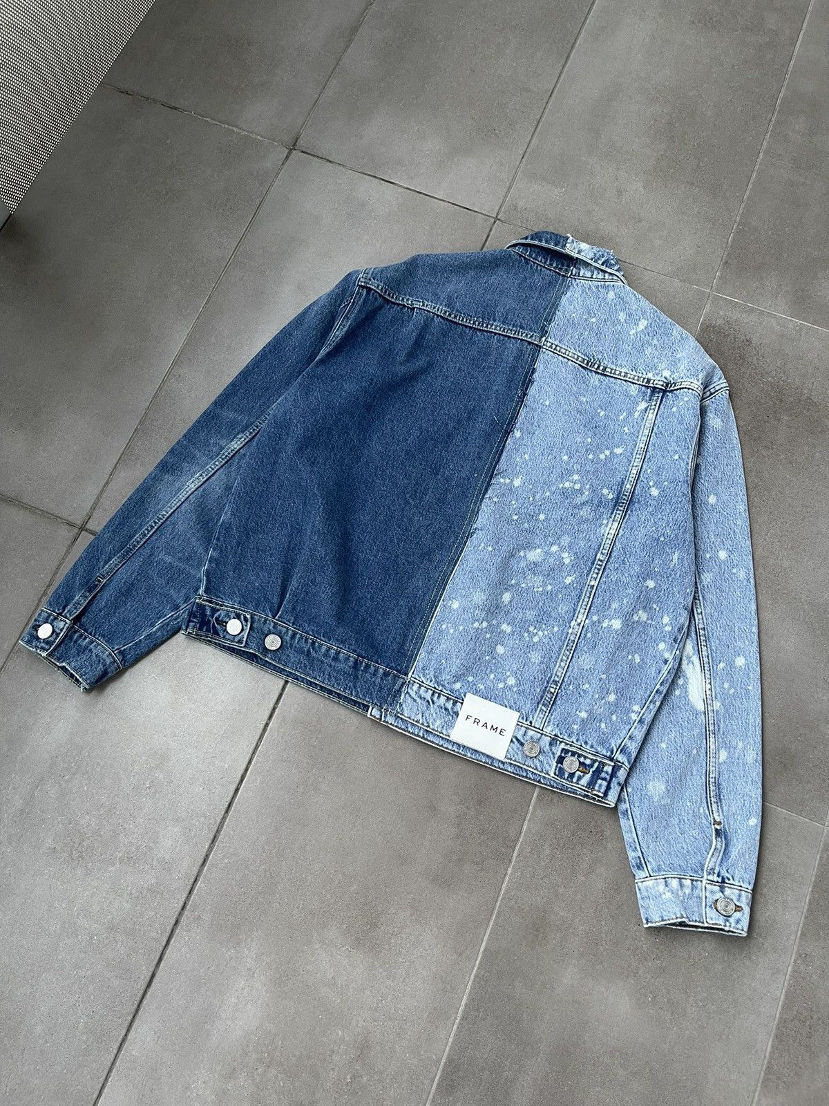 Frame !DS! SS23 Frame Half Bleached Blue Denim Jacket Size US M / EU 48-50 / 2 - 14 Thumbnail