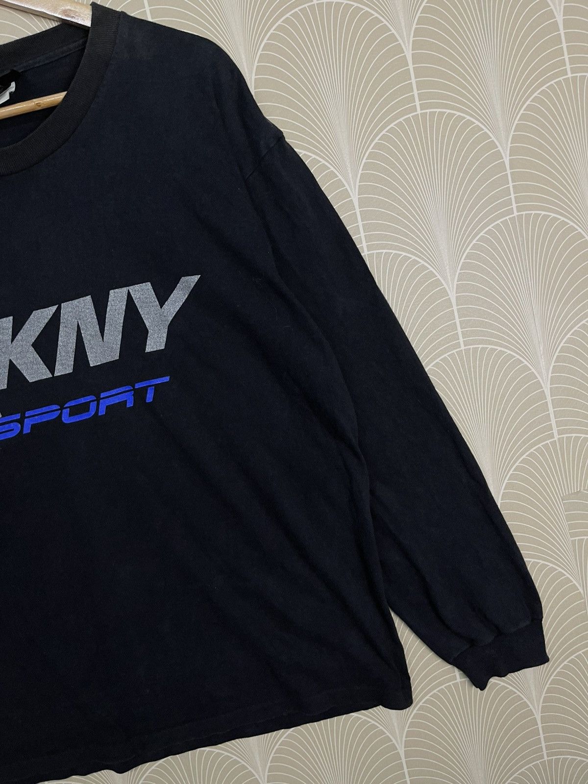 DKNY VINTAGE 90s DKNY SPORT LONG SLEEVE Size US M / EU 48-50 / 2 - 3 Thumbnail