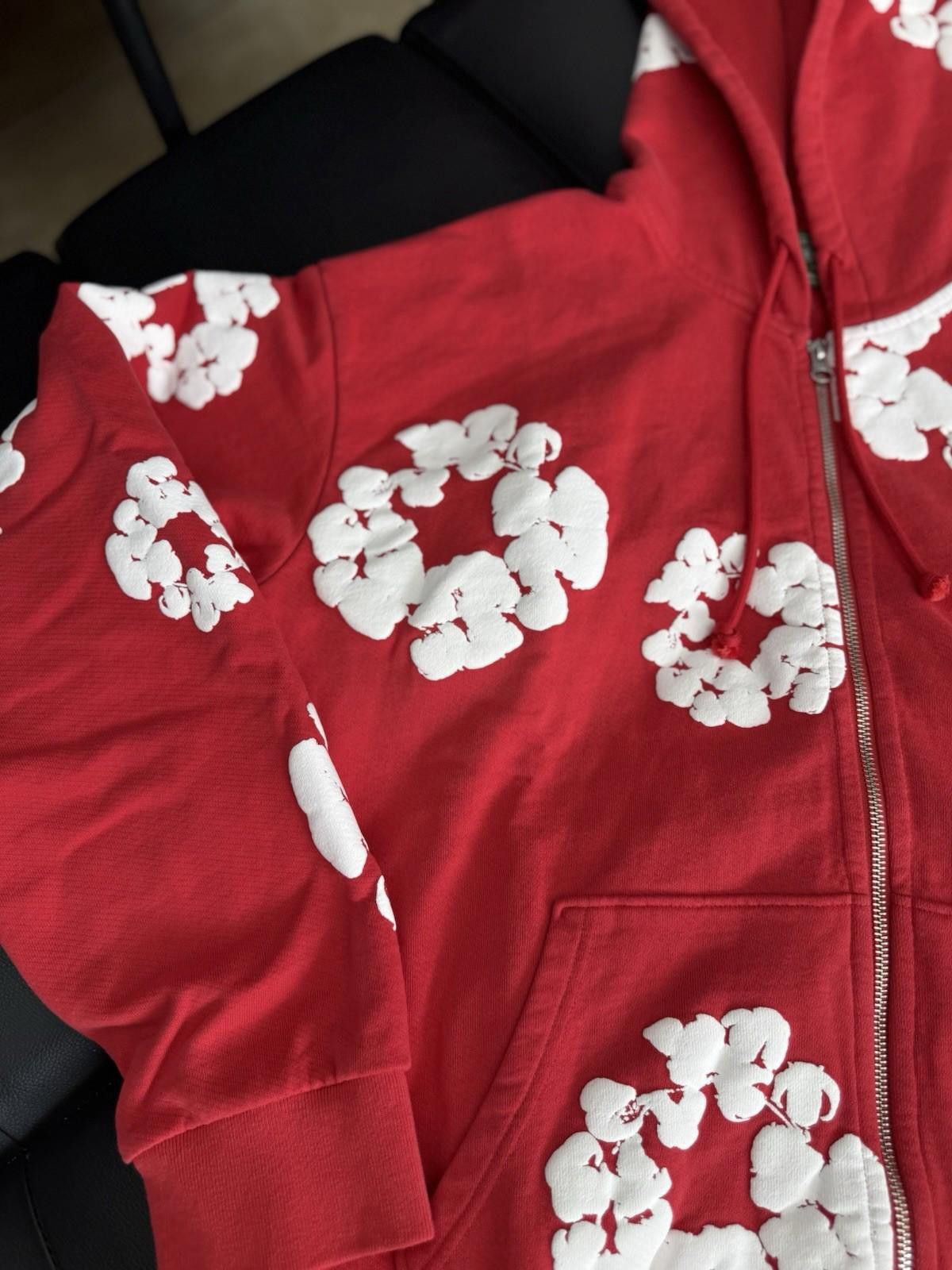 DENIM TEARS Size L - Denim Tears Cotton Wreath Red Zip Up Hoodie (NEW) Size US L / EU 52-54 / 3 - 3 Thumbnail