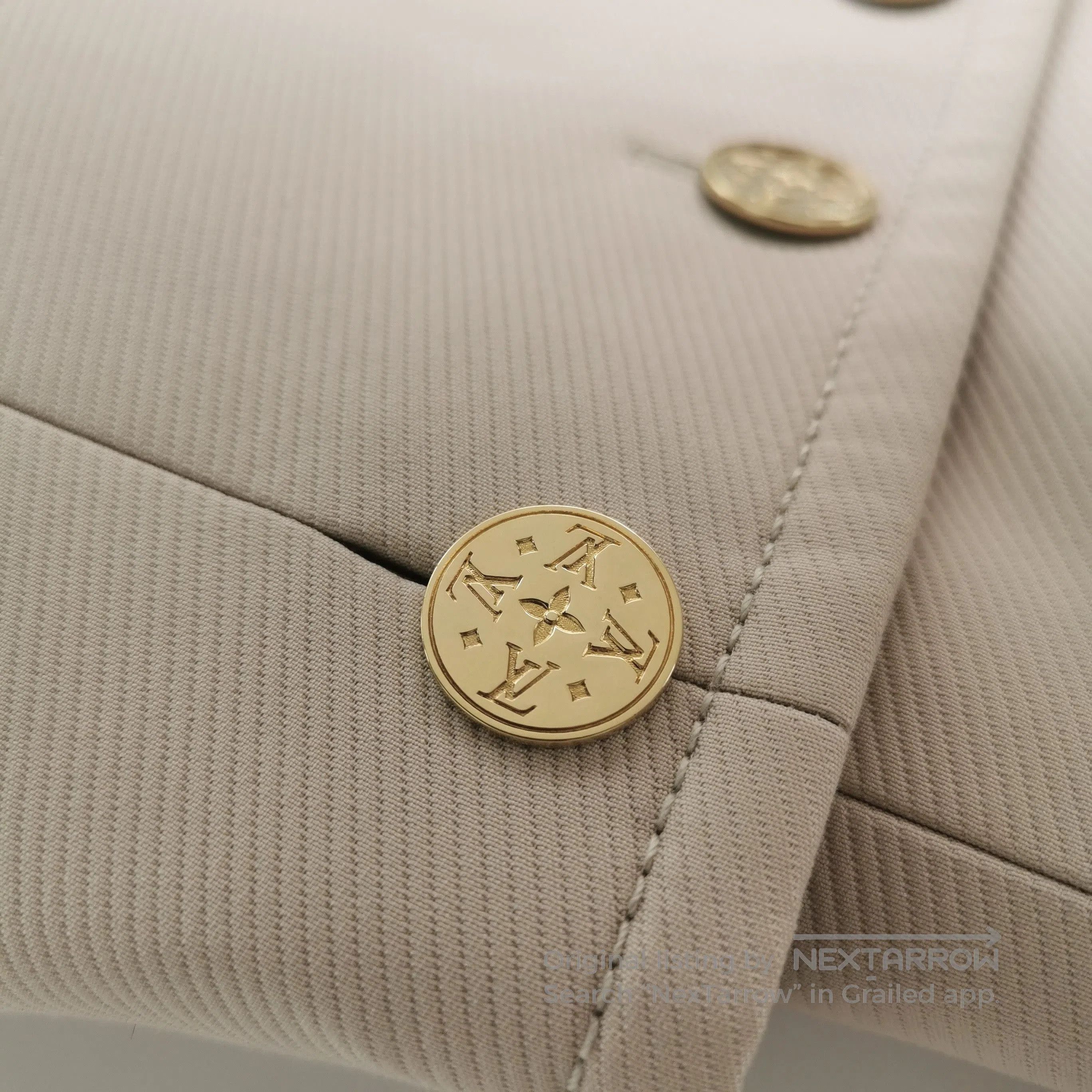 Louis Vuitton Louis Vuitton M Cotton Solid Stand Collar Coat. Size US M / EU 48-50 / 2 - 1 Thumbnail
