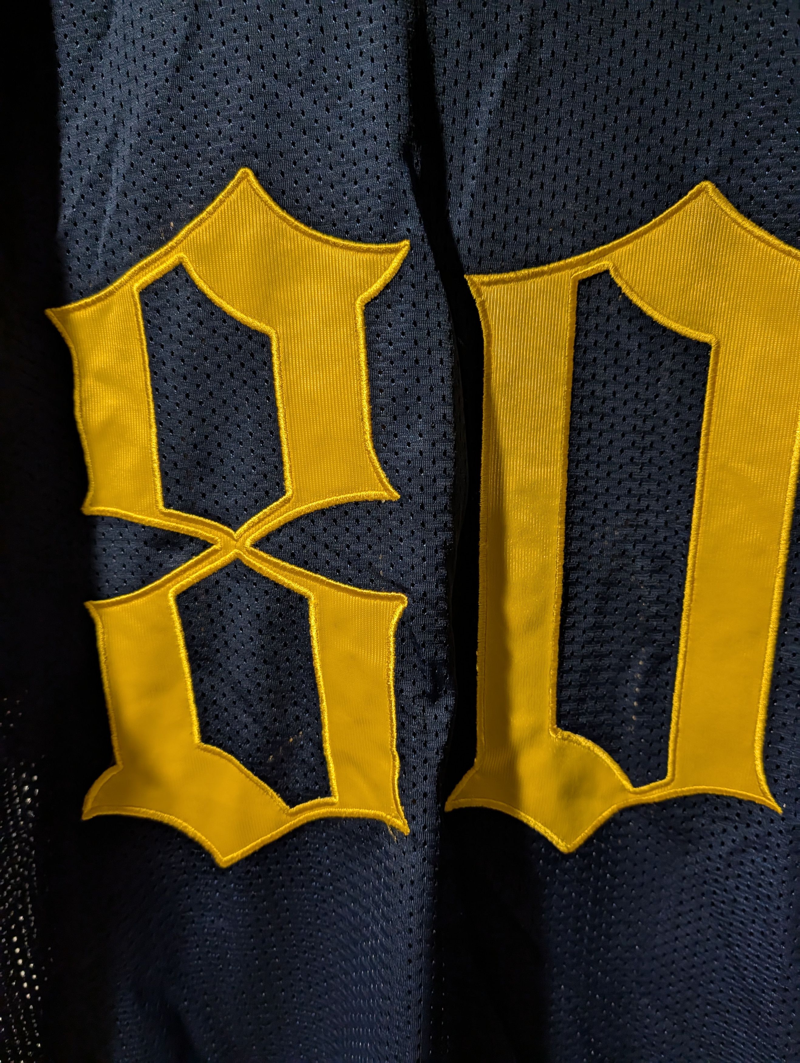 NCAA Vintage 2008 Michigan University BigN'D Hip Hop Jersey Size US M / EU 48-50 / 2 - 2 Thumbnail