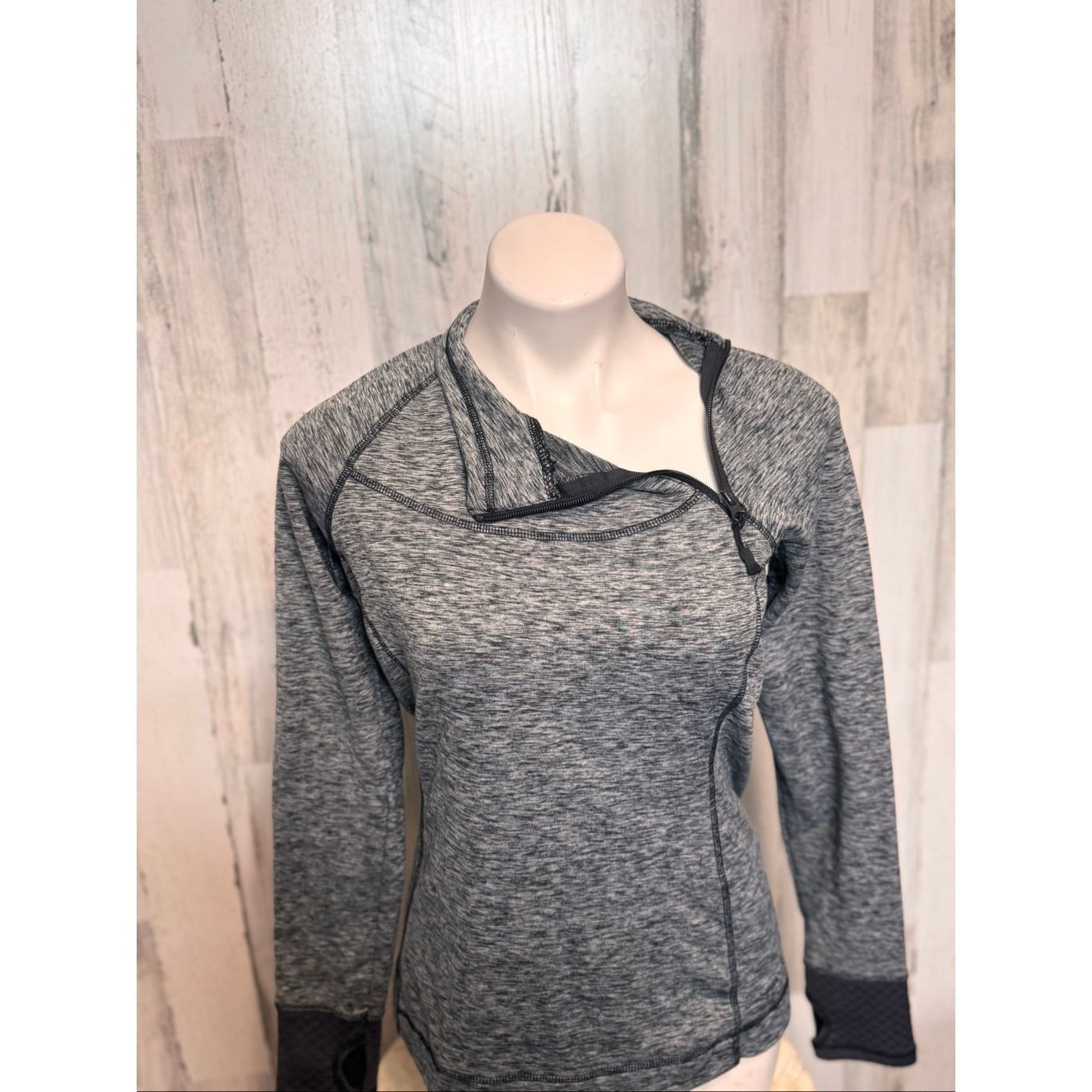 Eddie Bauer Eddie Bauer Women’s Gray Pullover Activewear Top Size M Size M / US 6-8 / IT 42-44 - 7 Thumbnail