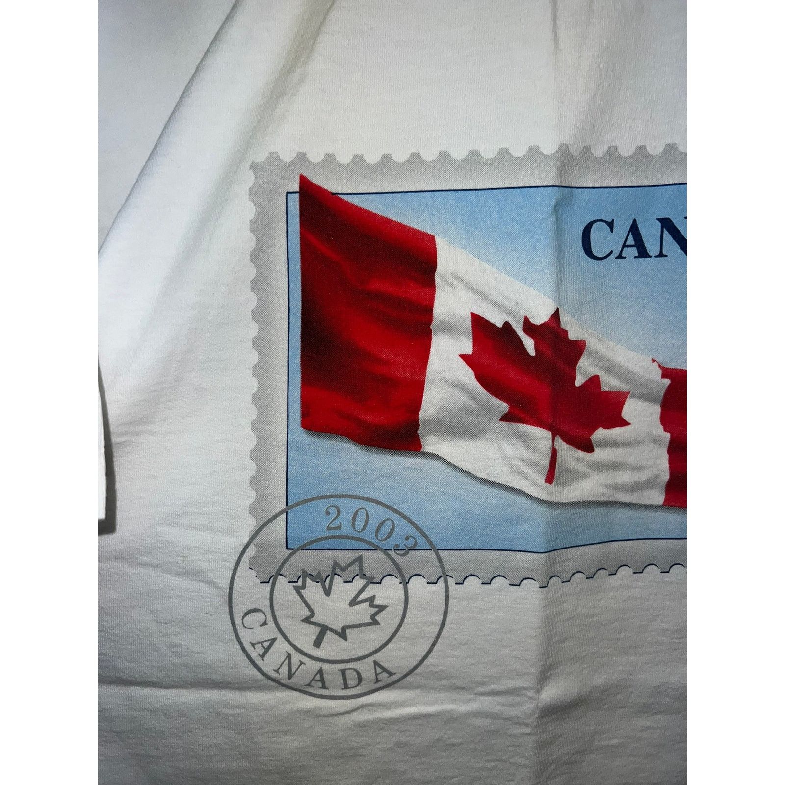 Vintage Womens Vintage Canada Shirt Canadian Flag Top Tee 2003 XL Size XL / US 12-14 / IT 48-50 - 2 Thumbnail