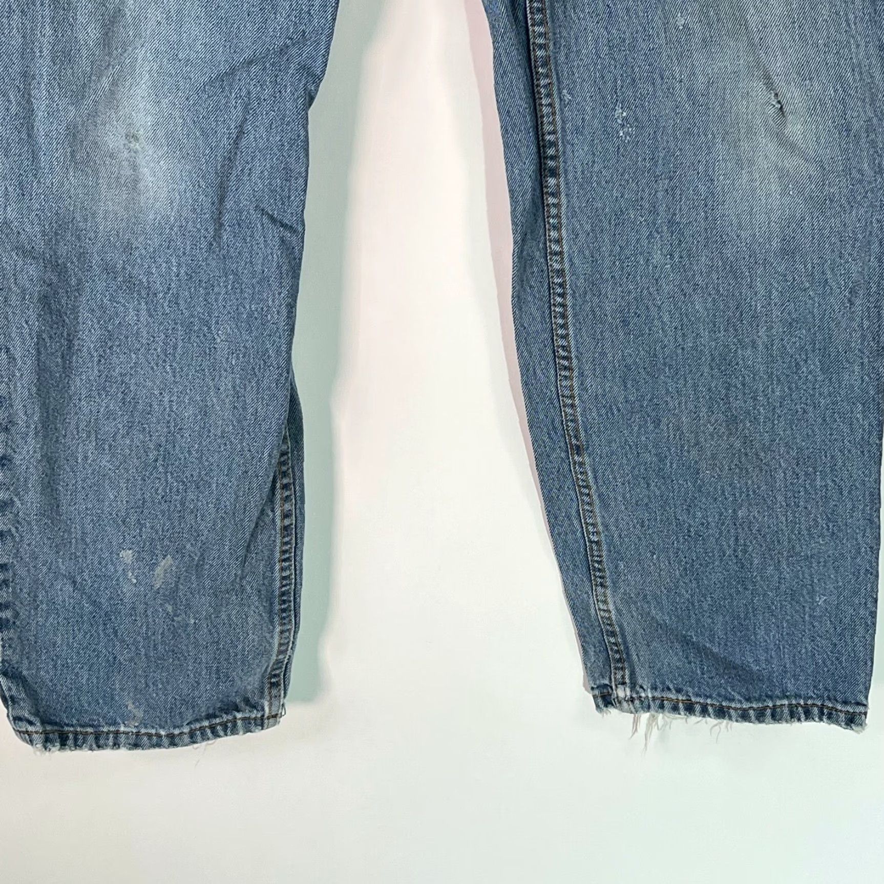 Levi's Levi's Jeans 550 Straight Denim Mens Low Rise Stretch Blue Size 33 Inseam 33" Regular 7" Hem Distressed Vintage No N/A? (omit) Size US 30 / EU 46 - 6 Thumbnail