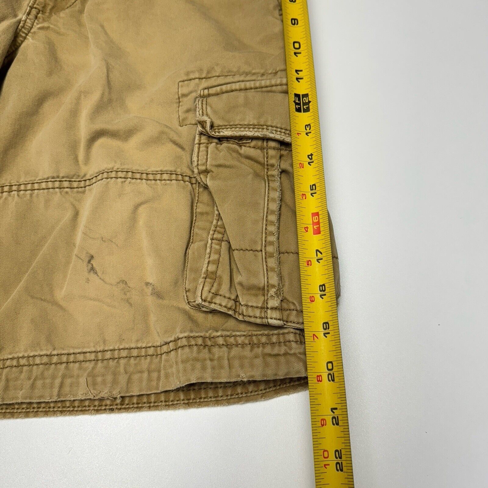 Aeropostale Vintage Aeropostale Cargo Utility Shorts Mens 31 Brown Tan P Size US 31 - 15 Thumbnail