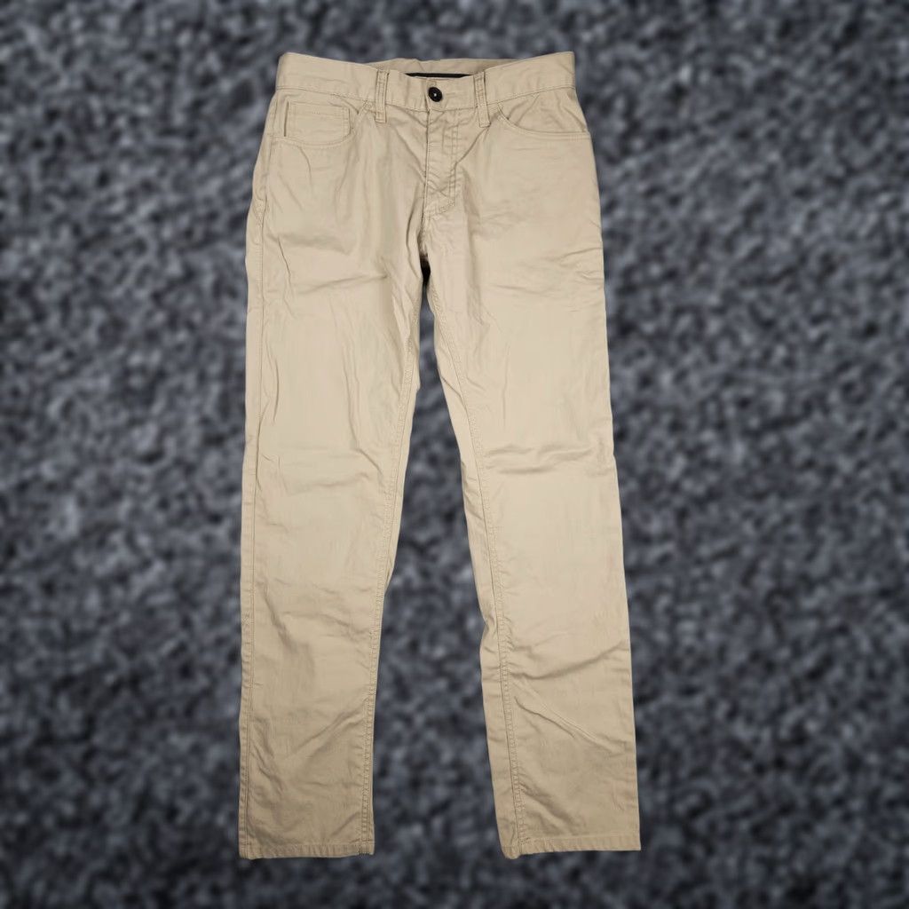 Oakley VINTAGE Oakley Pants Mens 32 x 32 Beige Zip Pocket Cargo Slim Straight cargo pants mens 30 inseam straight beige Oakley Urban Utility Pants Mens Size US 30 / EU 46 - 1 Thumbnail