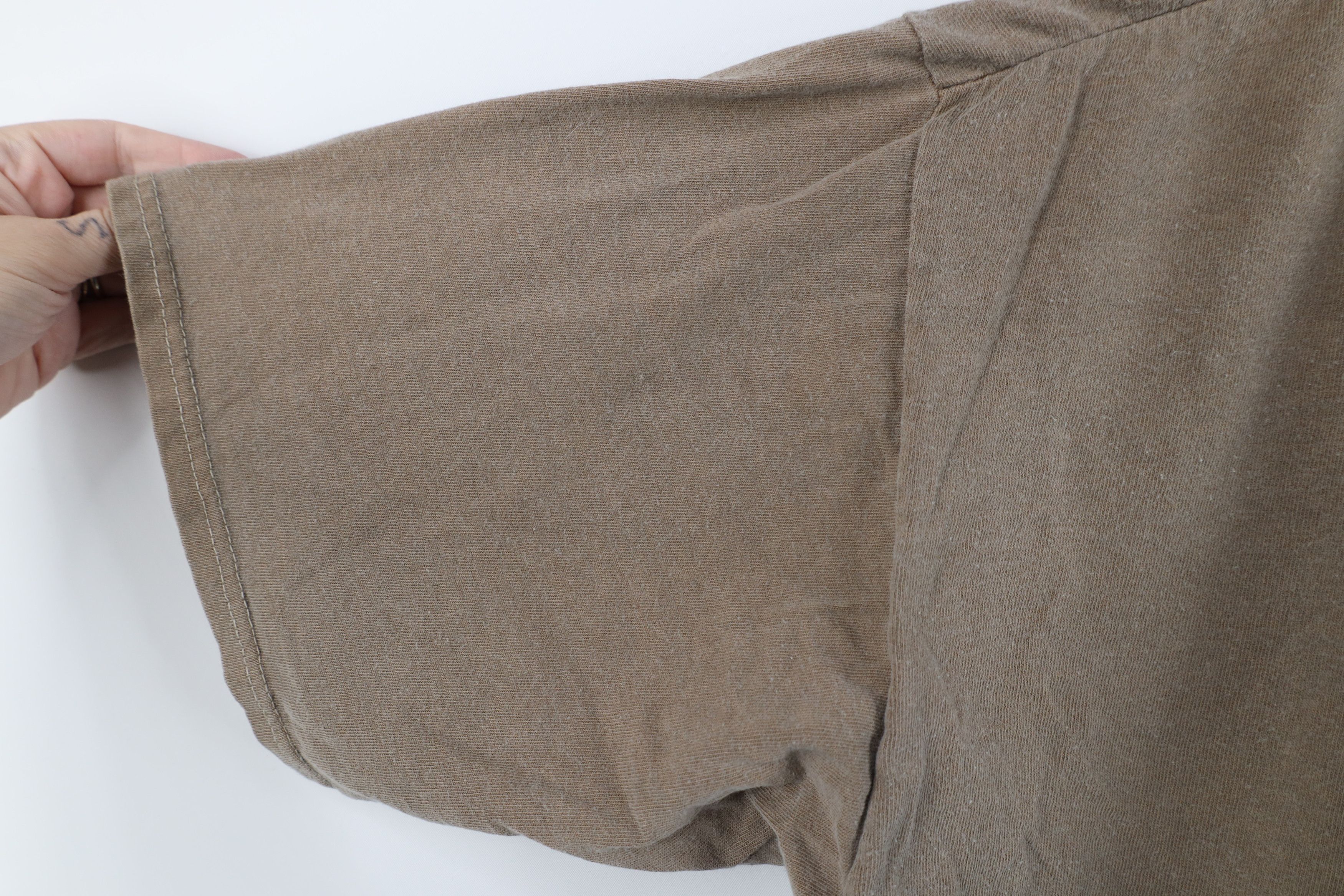 Vintage Vintage 90s Streetwear Short Sleeve T-Shirt Brown USA Size US L / EU 52-54 / 3 - 7 Thumbnail