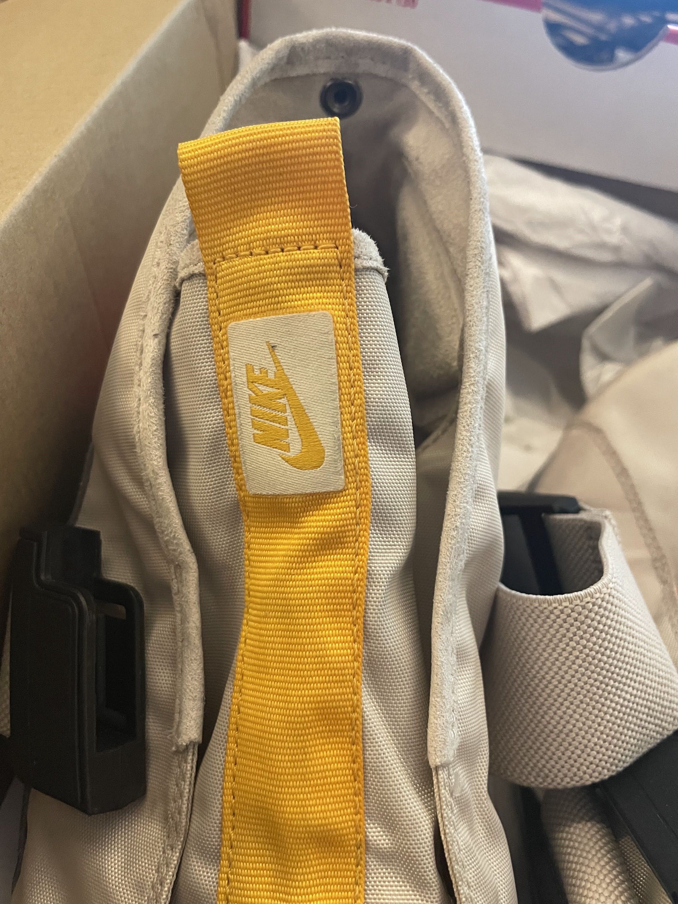 Nike Komyuter SE Size US 10 / EU 43 - 5 Thumbnail